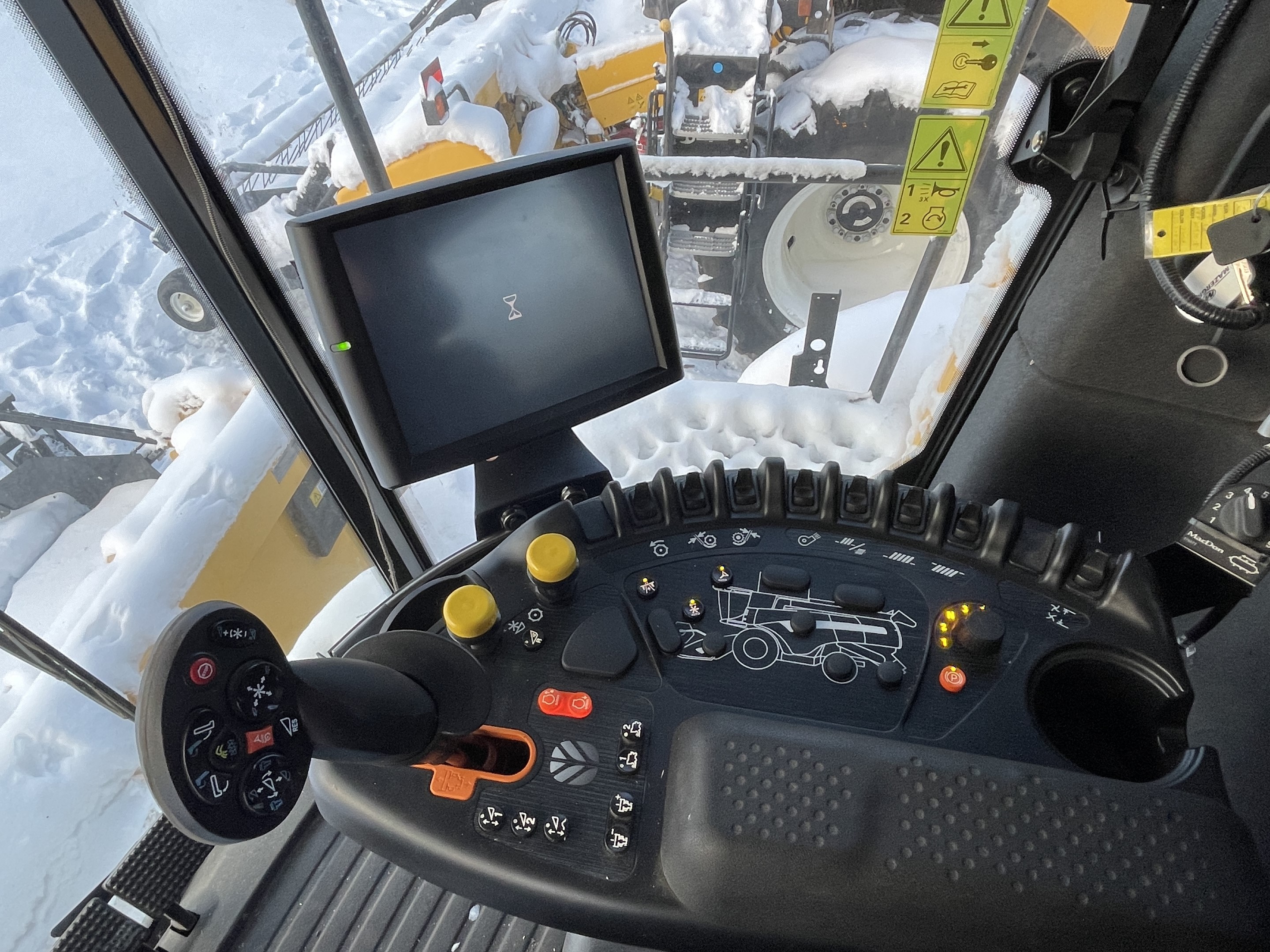 2023 New Holland CX8.80 Combine