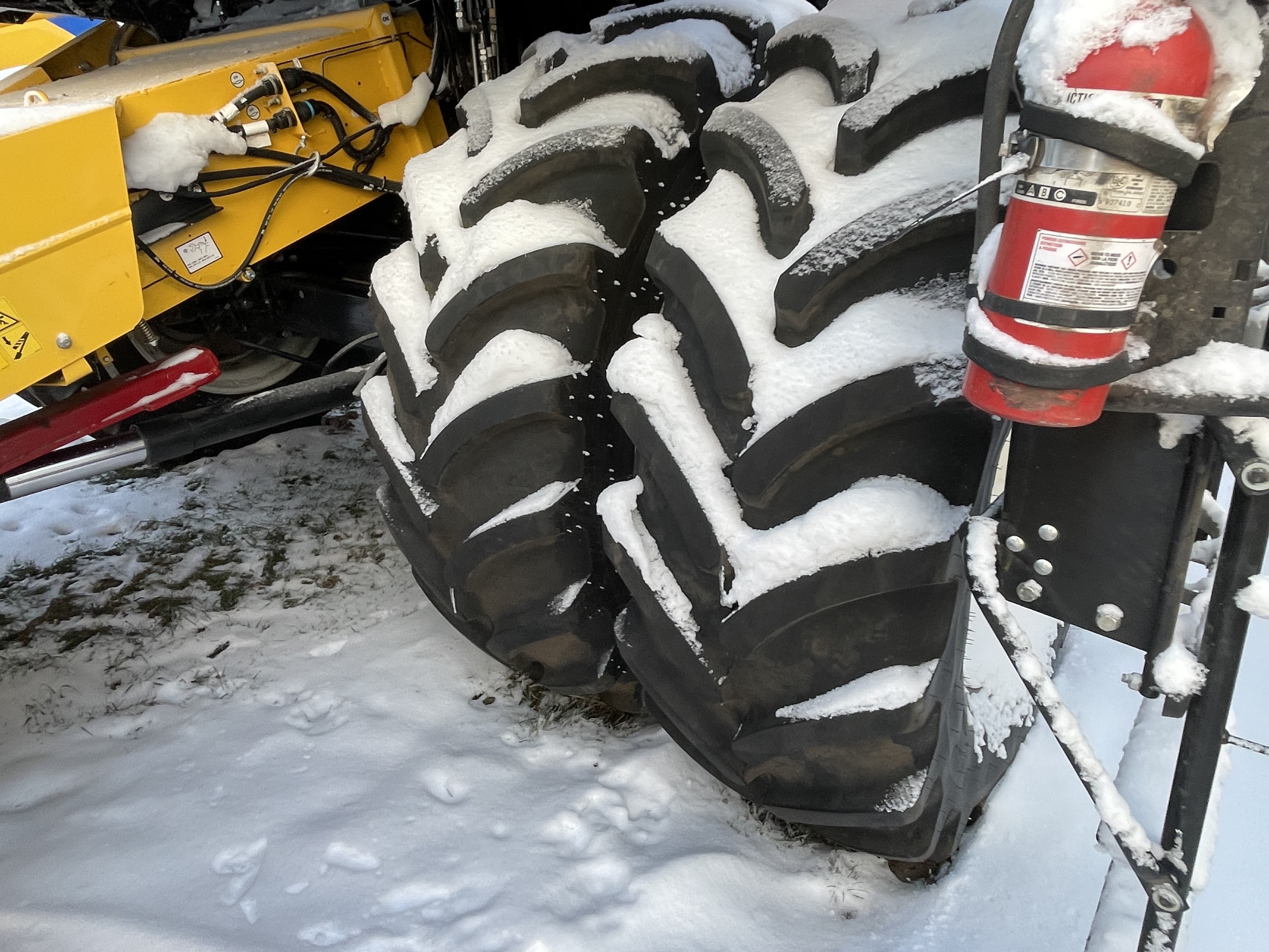 2023 New Holland CX8.80 Combine