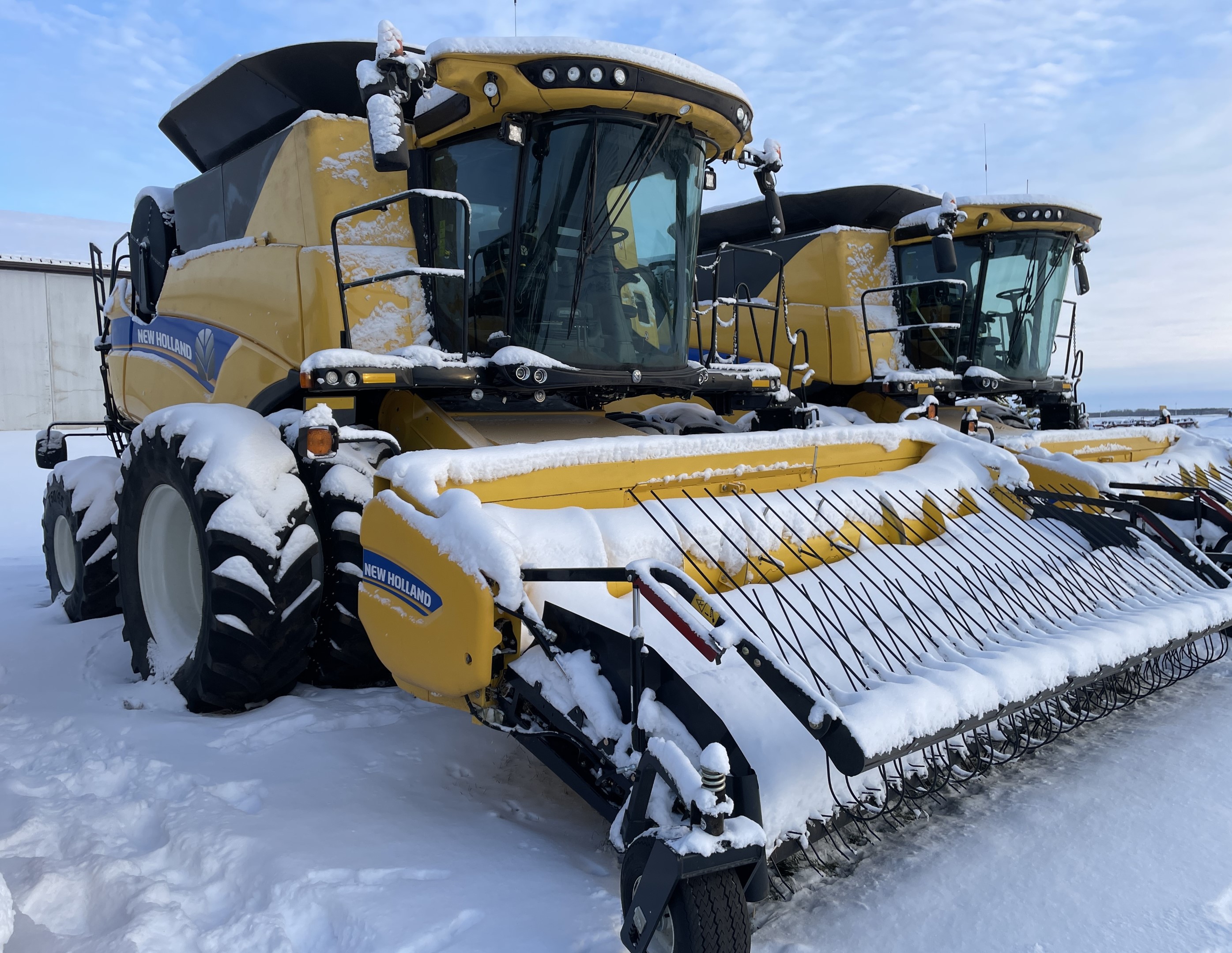 2023 New Holland CX8.80 Combine