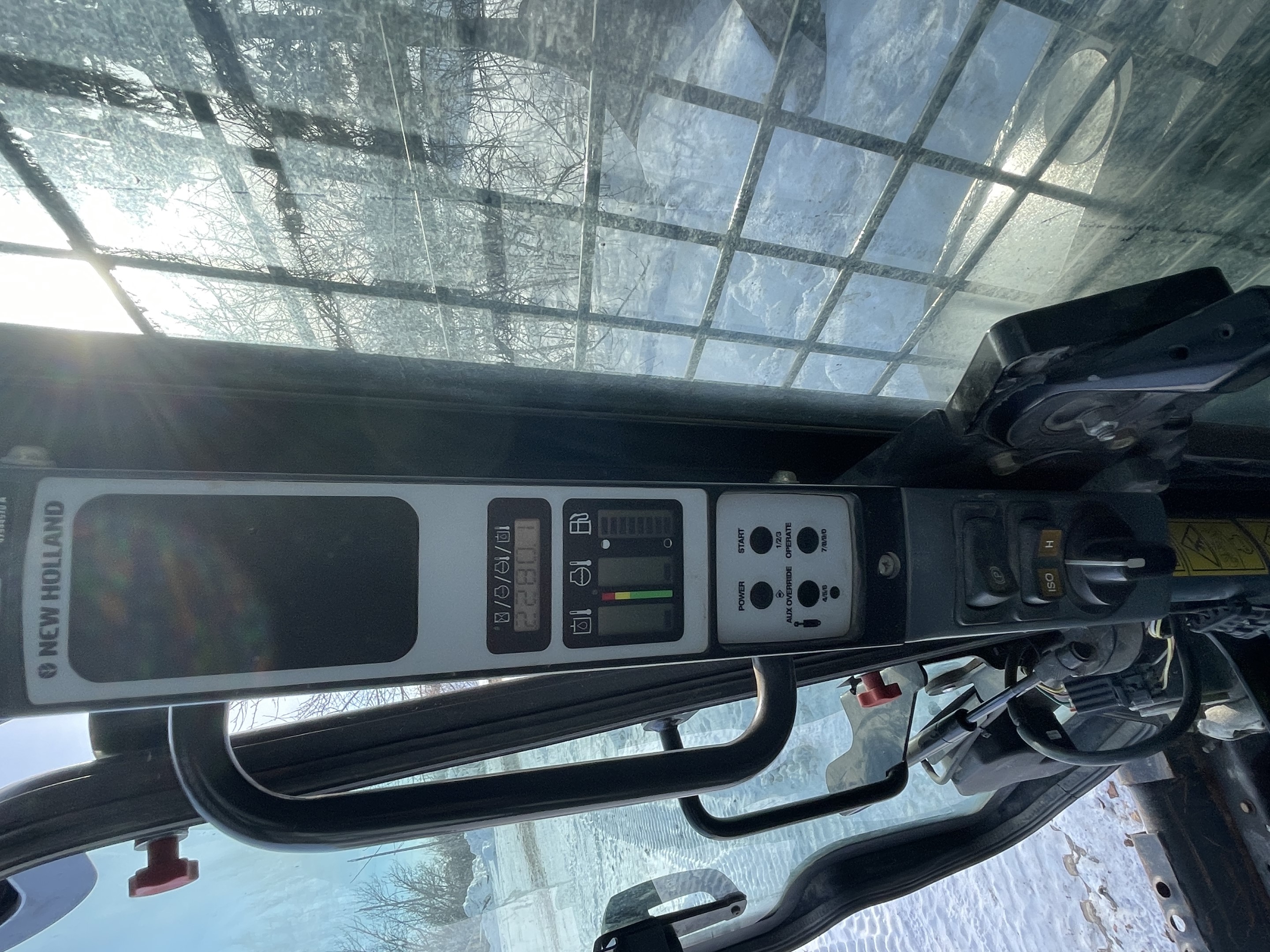 2012 New Holland C227 Compact Track Loader