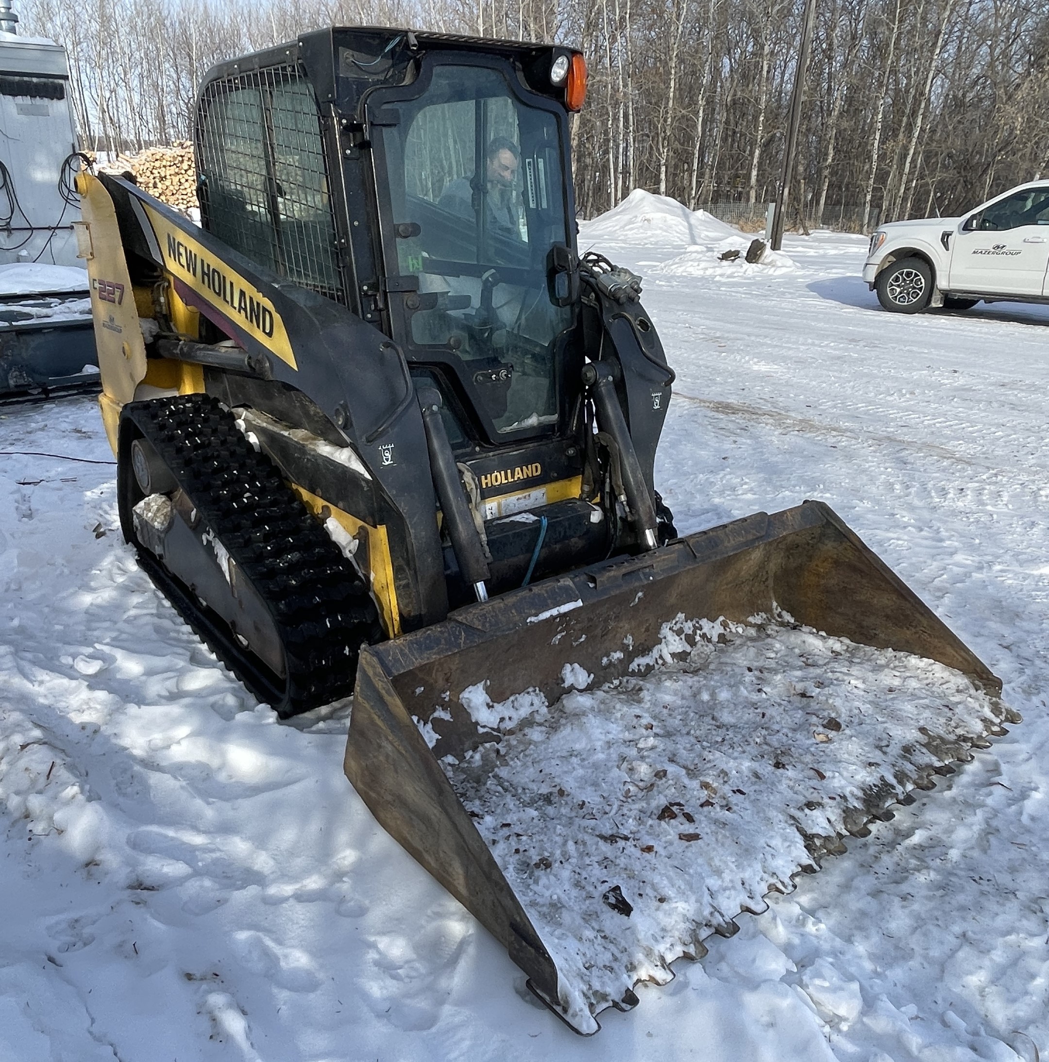 2012 New Holland C227 Compact Track Loader