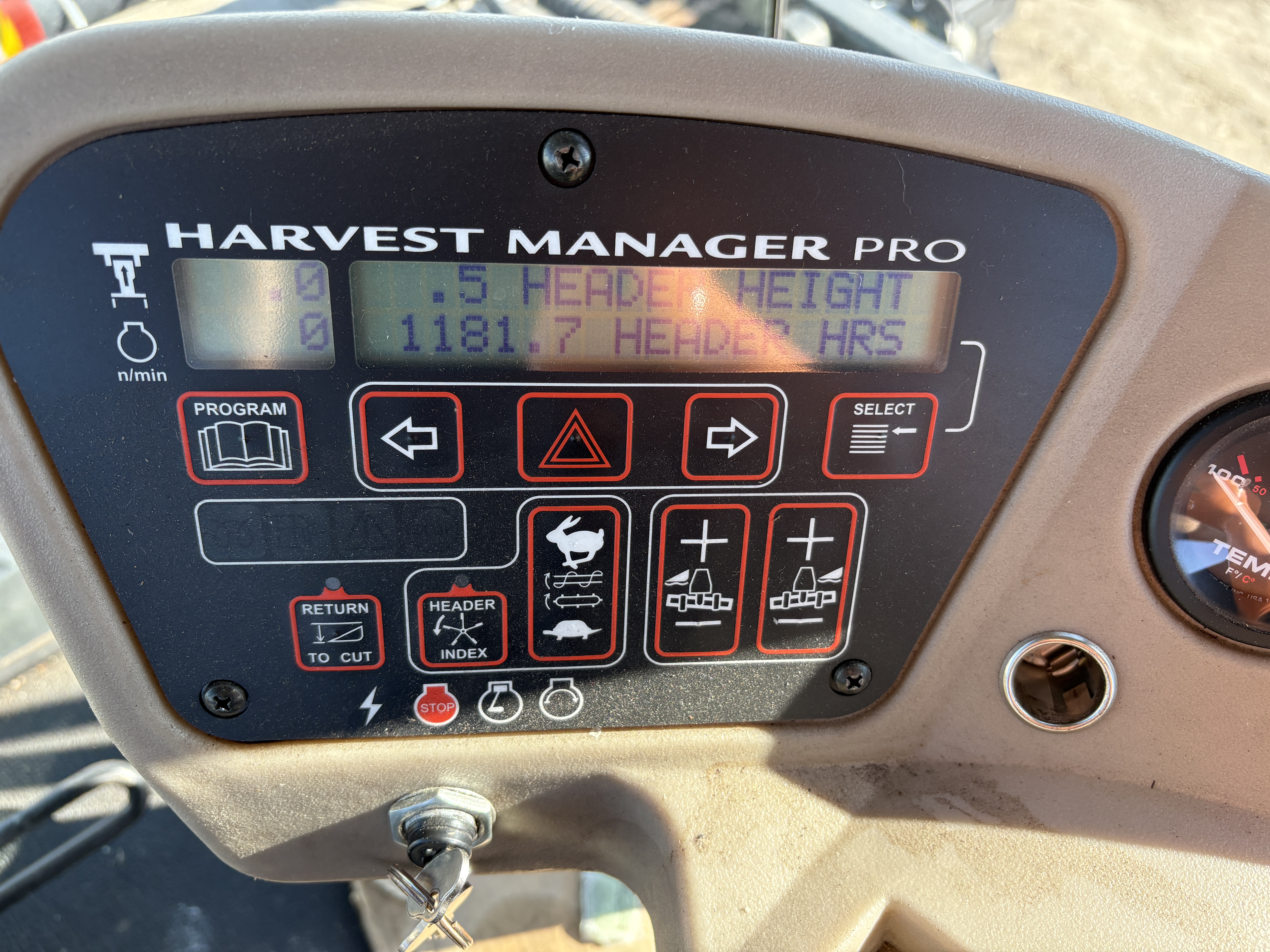 2009 MacDon M150 Windrower