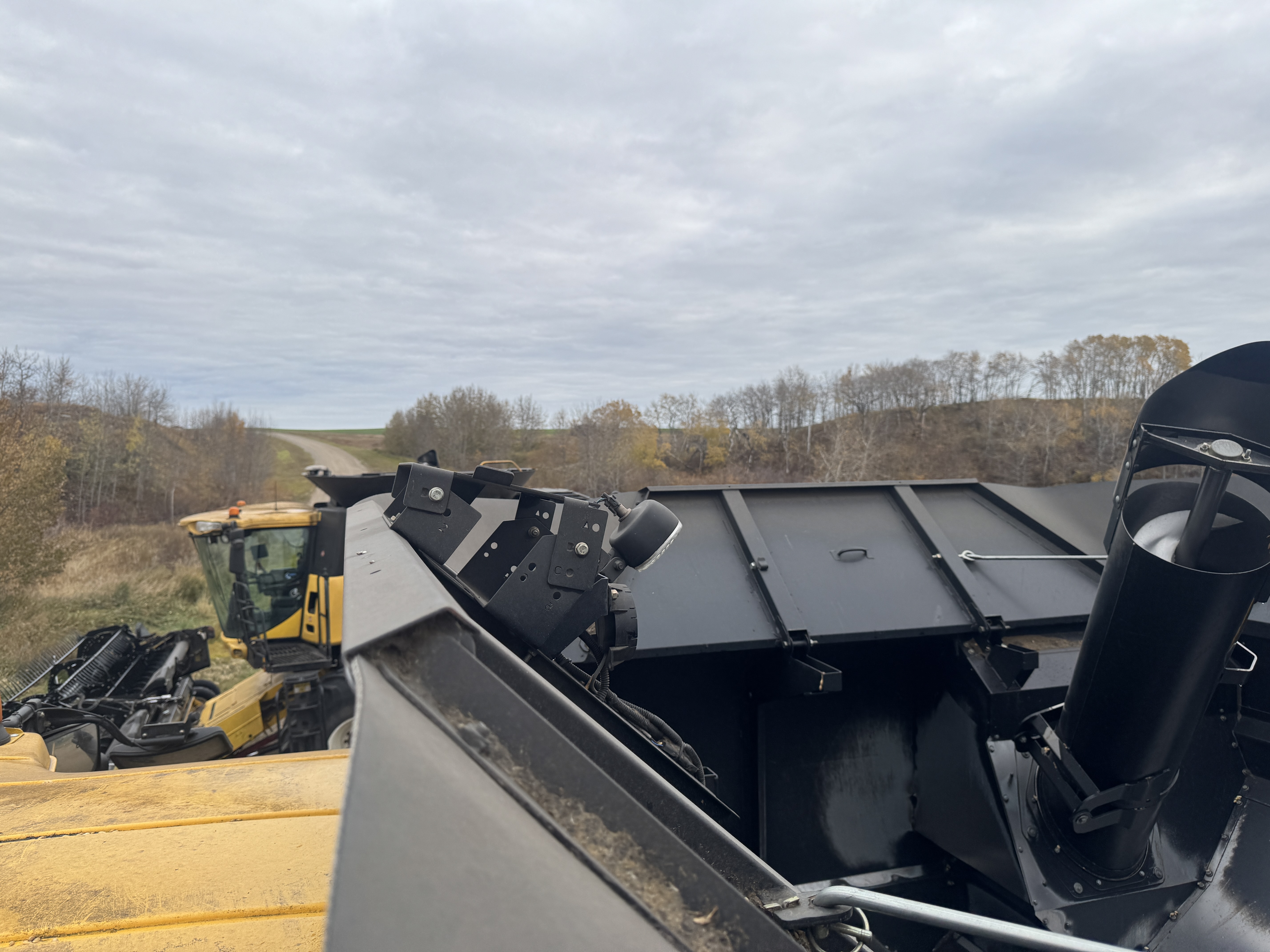 2014 New Holland CX8080 Combine