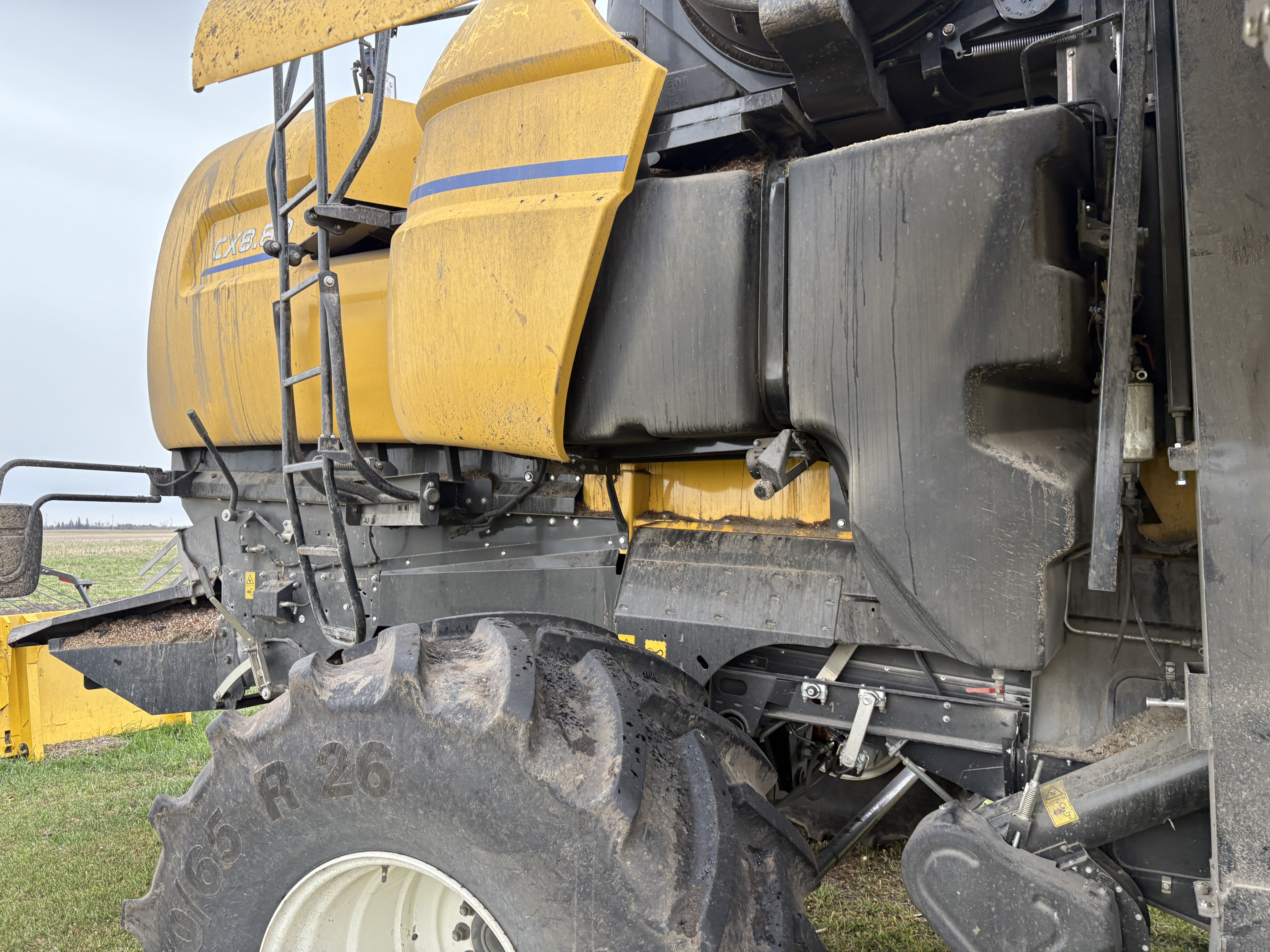 2024 New Holland CX8.80 Combine