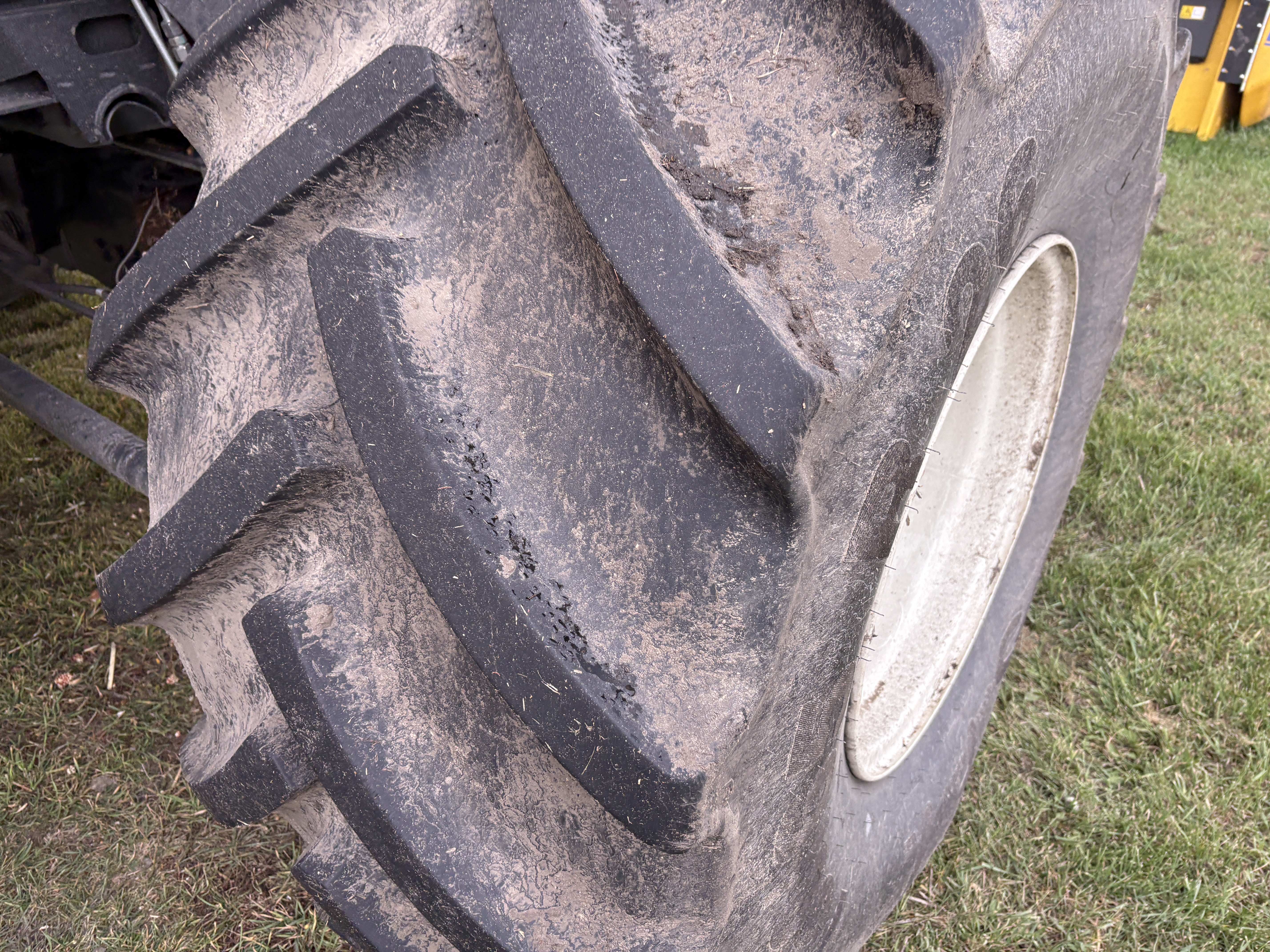 2024 New Holland CX8.80 Combine