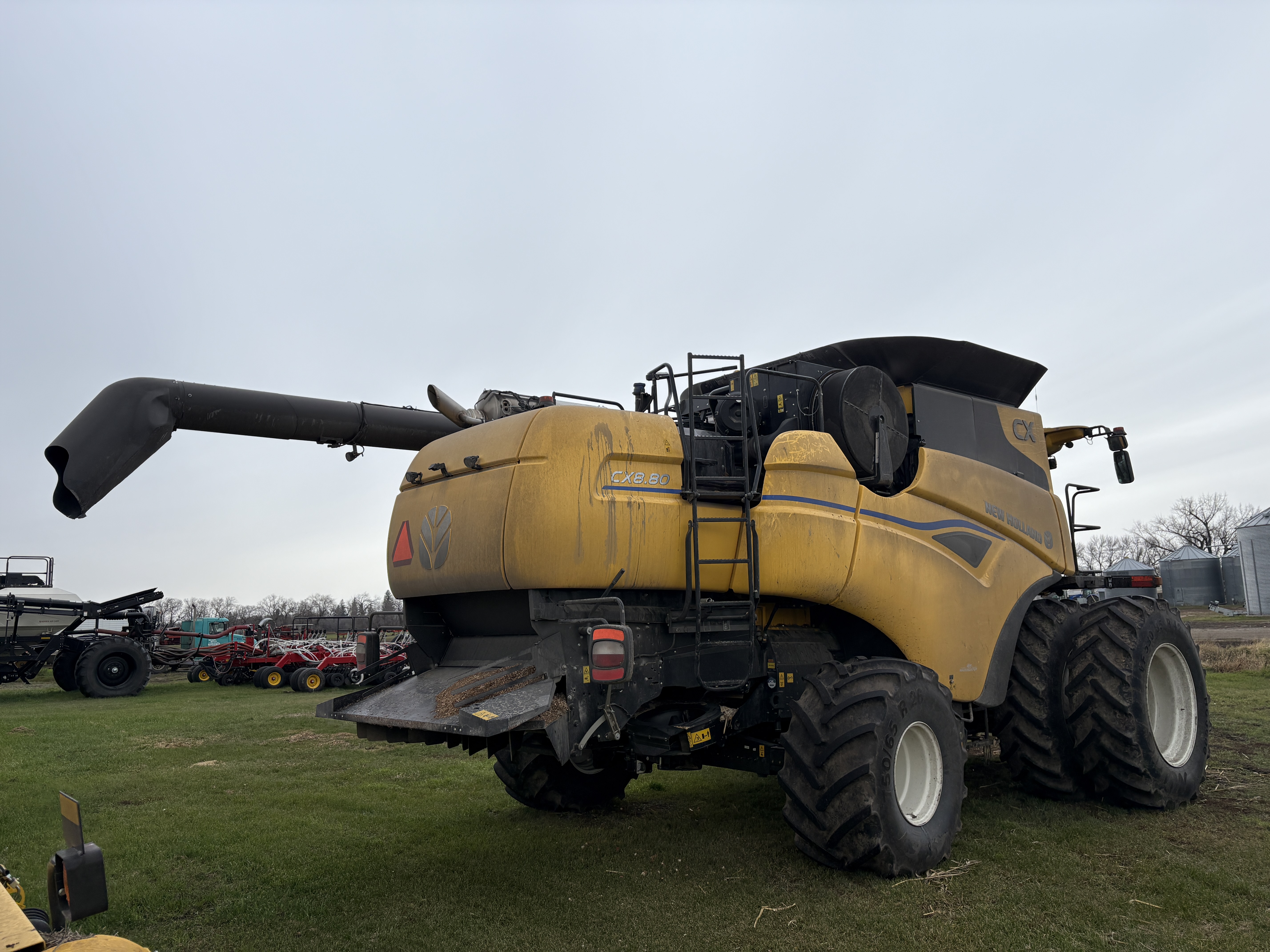 2024 New Holland CX8.80 Combine