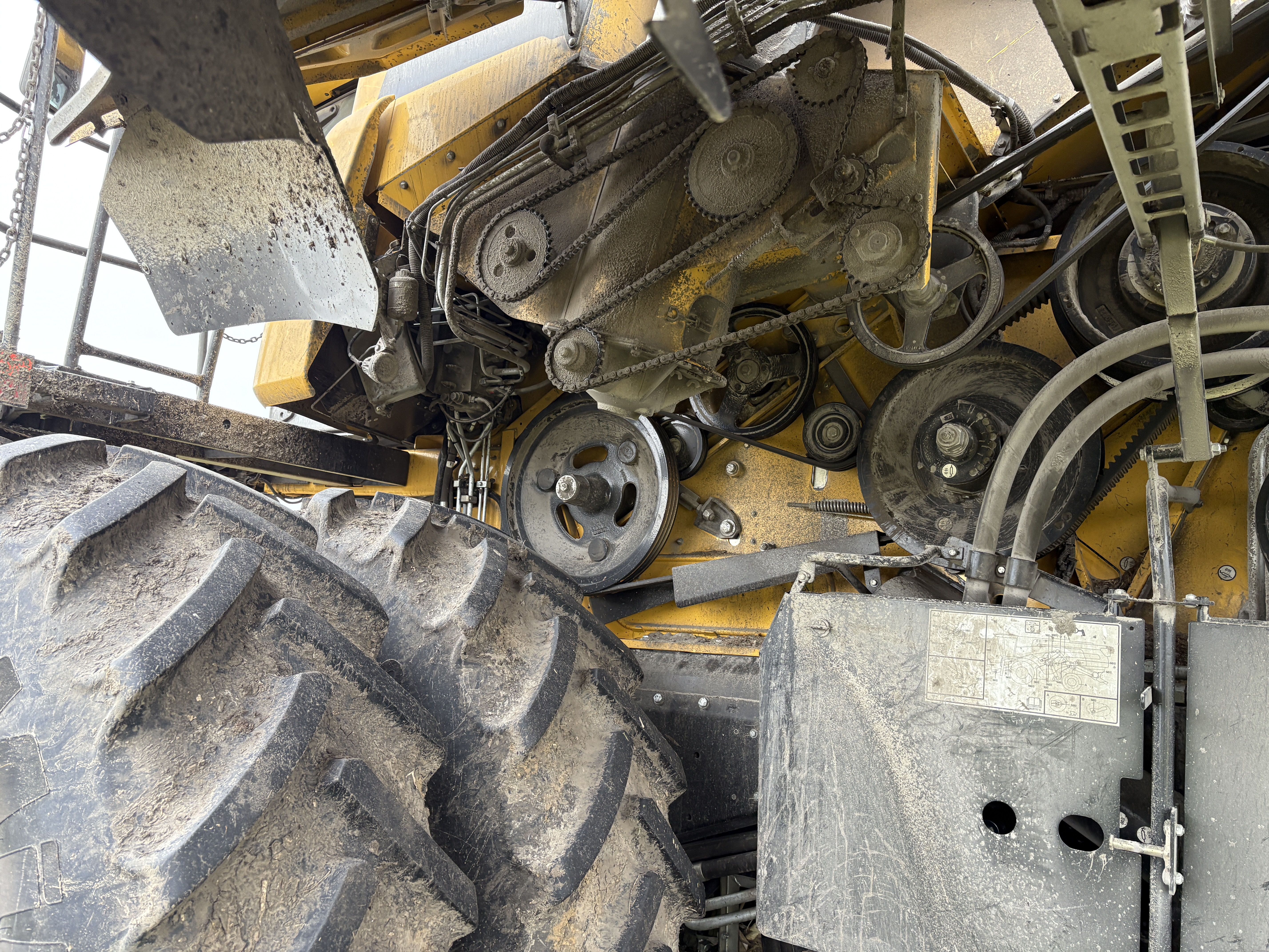 2024 New Holland CX8.80 Combine