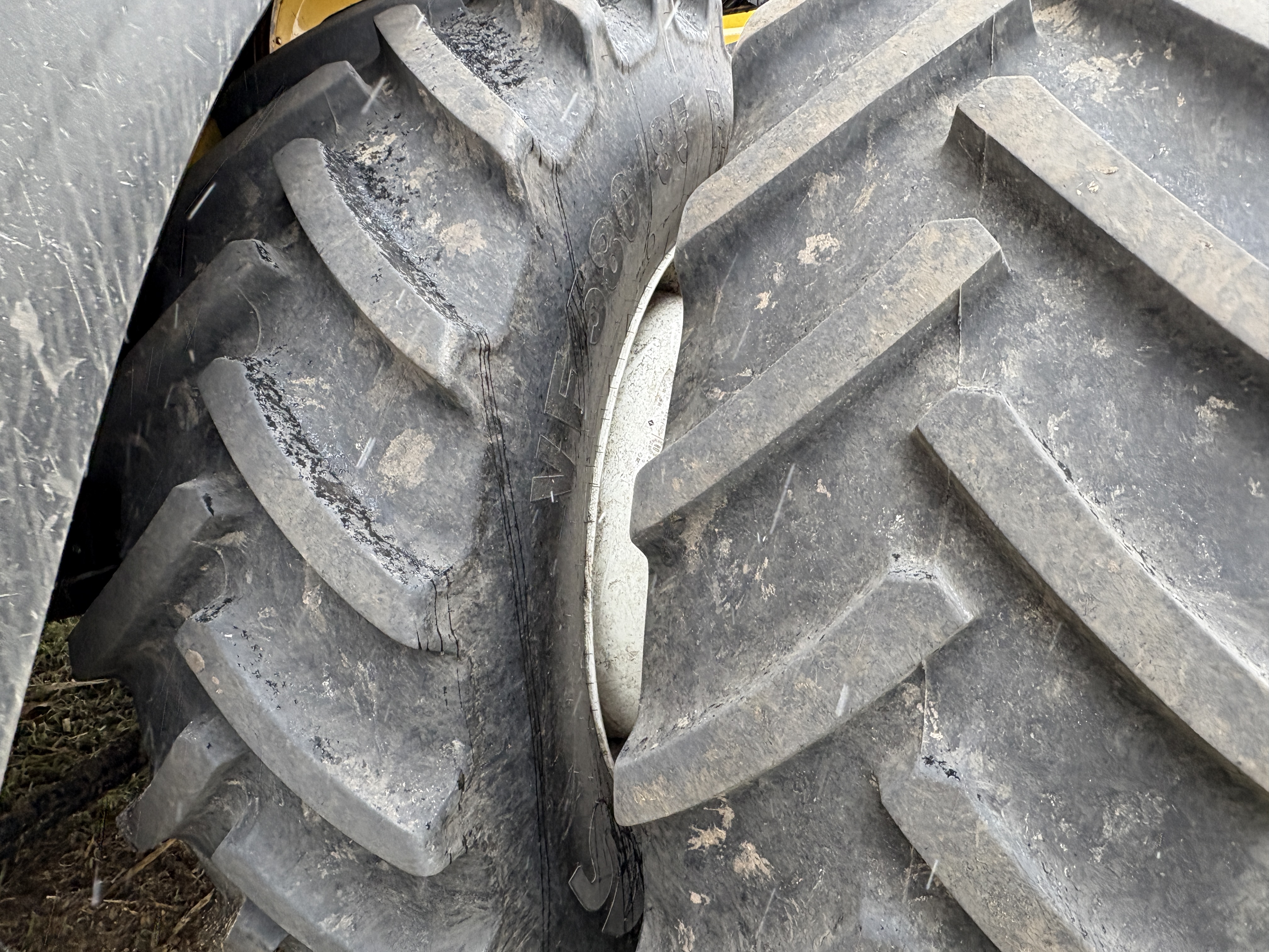 2024 New Holland CX8.80 Combine