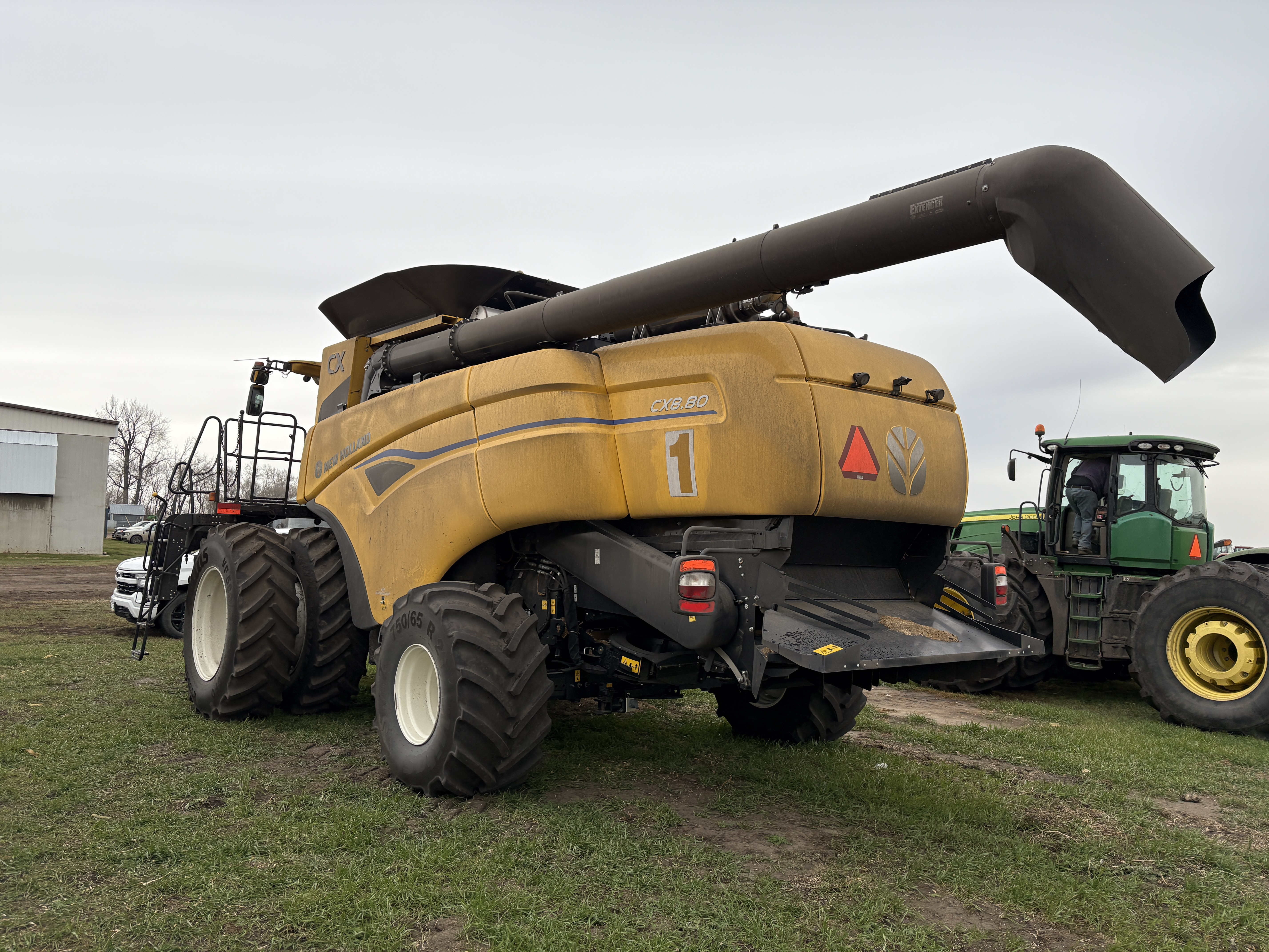 2024 New Holland CX8.80 Combine