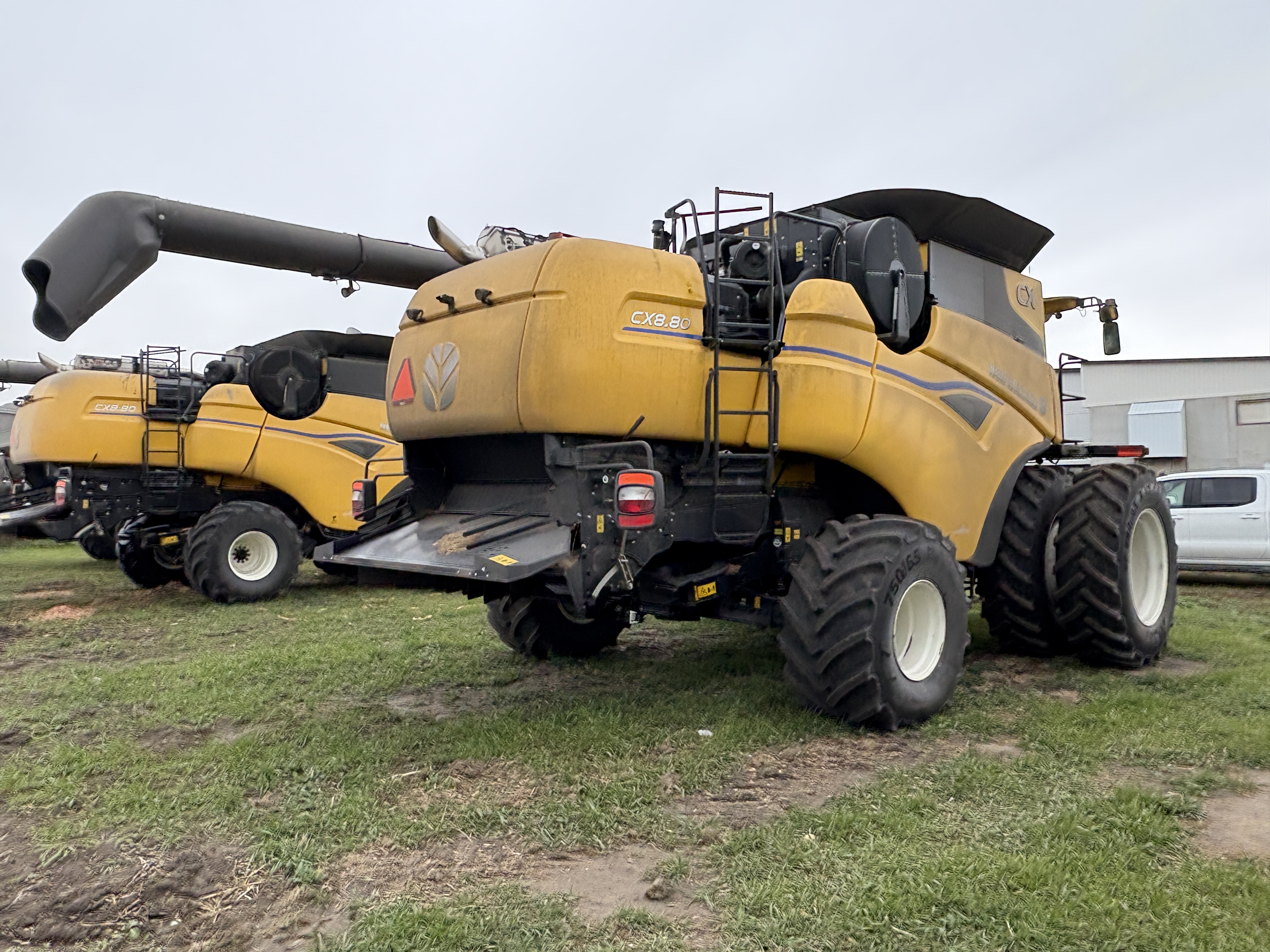 2024 New Holland CX8.80 Combine