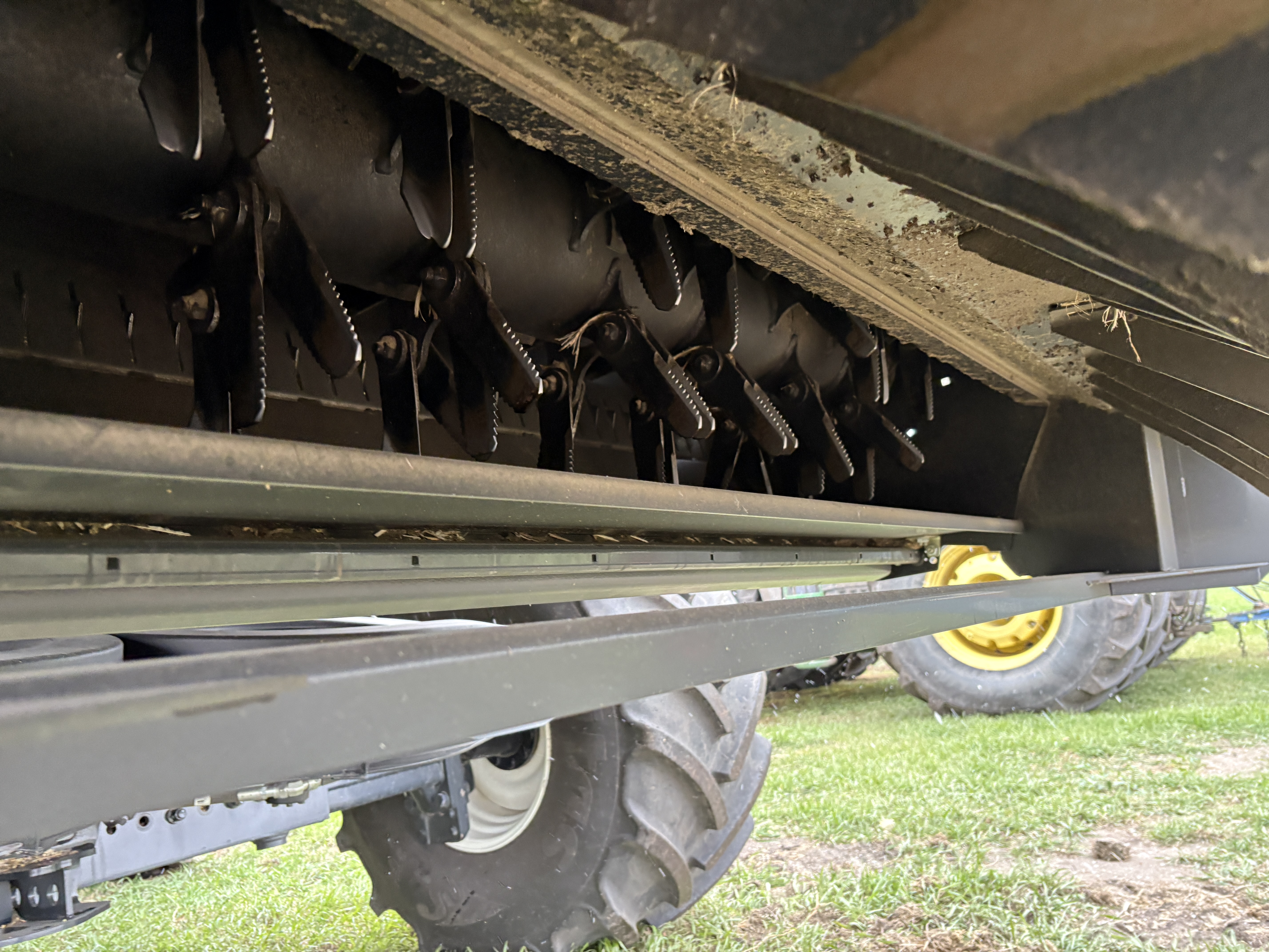 2024 New Holland CX8.80 Combine