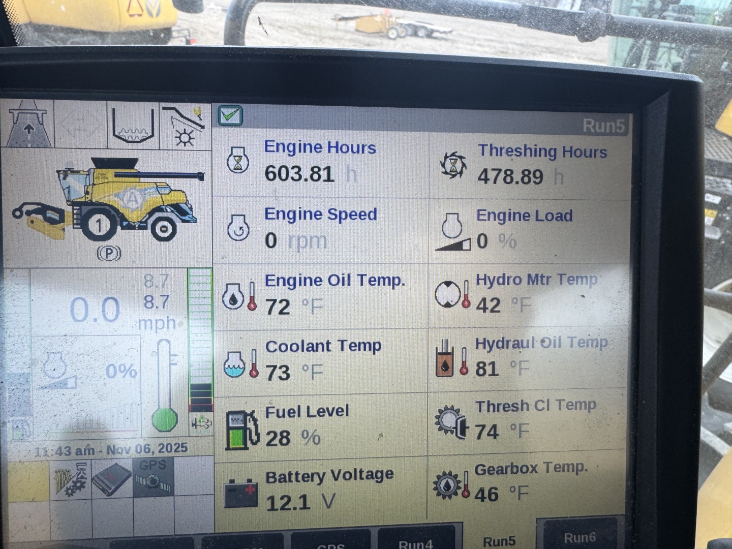 2023 New Holland CR8.90Z Combine