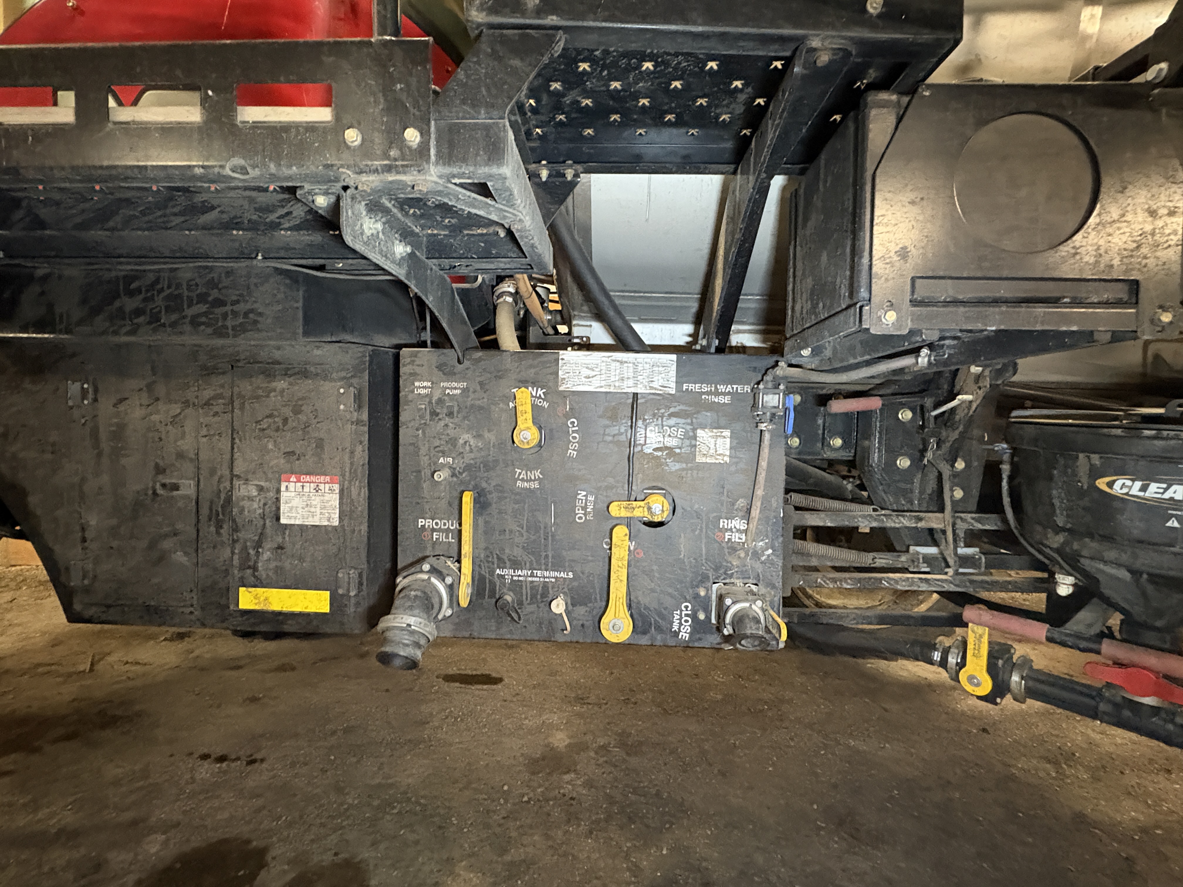 2015 Versatile SX280 Sprayer/High Clearance