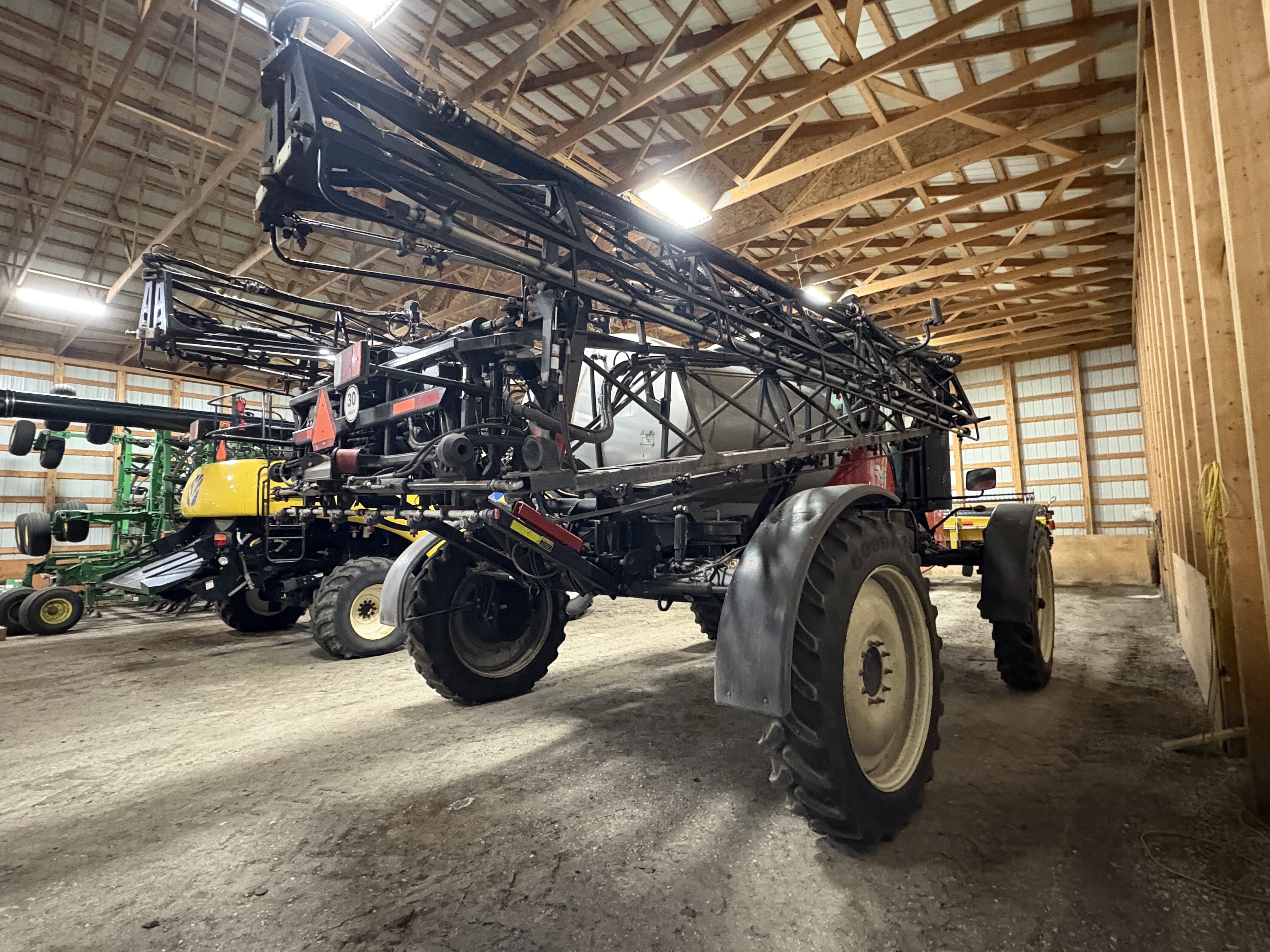 2015 Versatile SX280 Sprayer/High Clearance