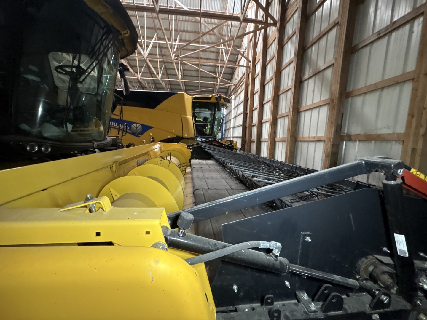 2022 New Holland CR8.90Z Combine