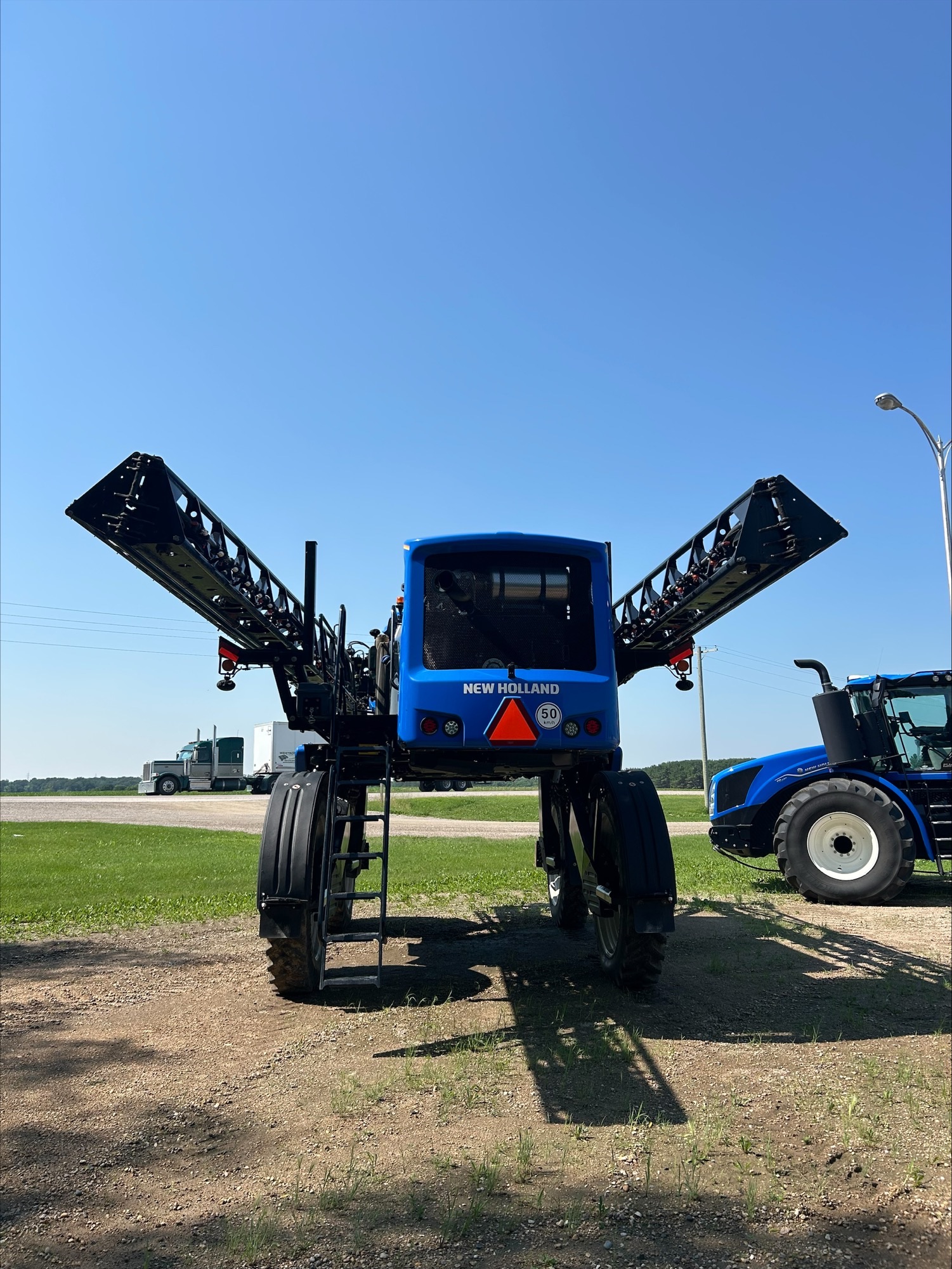 2021 New Holland SP.310F Sprayer/High Clearance