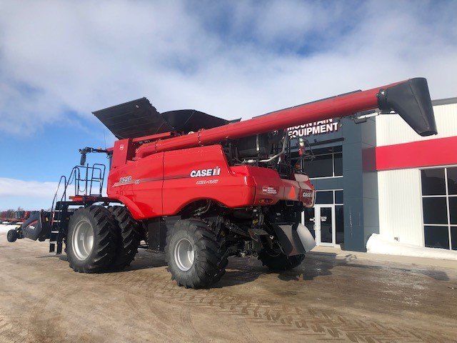 2020 Case 8250 Combine