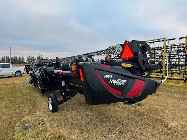 2022 MacDon FD140 Header Combine