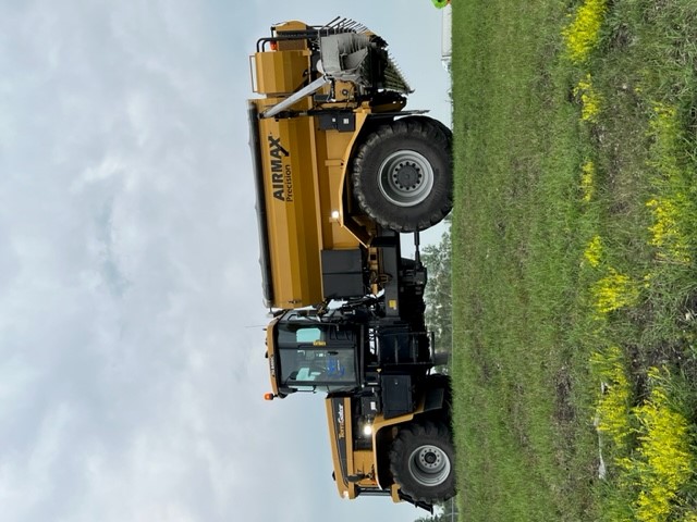 2021 TerraGator TG8400C Floater