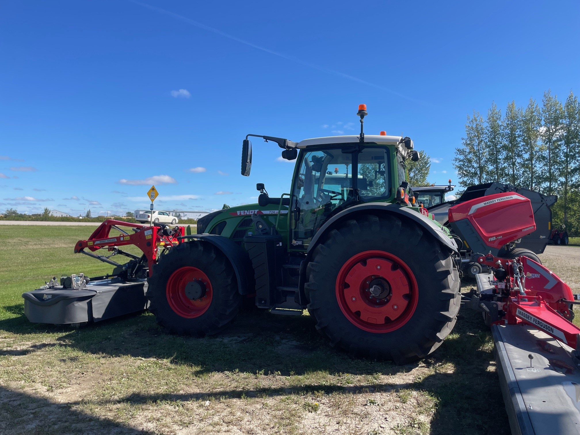 2023 Fendt 724 Gen6 Tractor