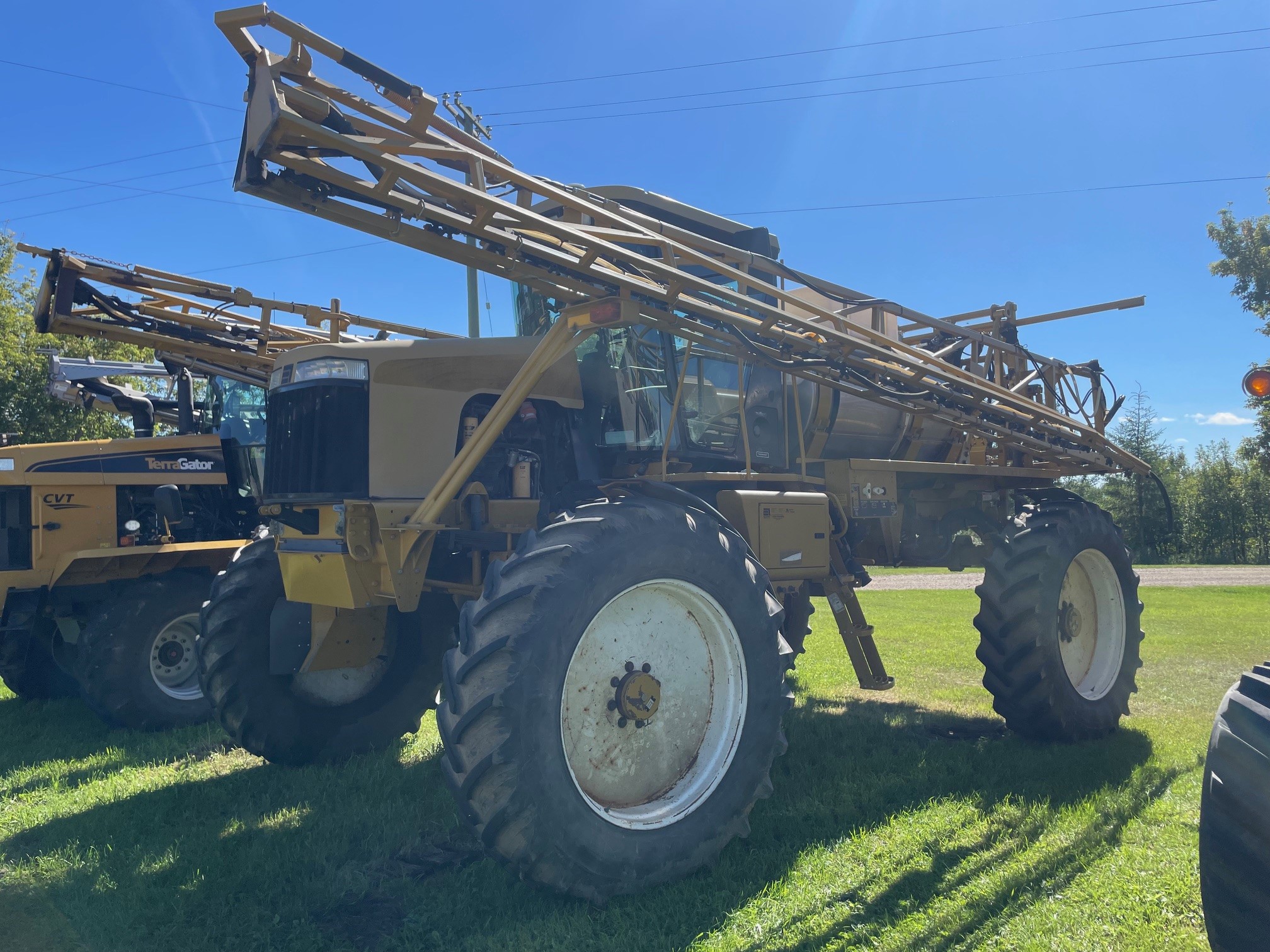 2003 RoGator 864 Sprayer/High Clearance