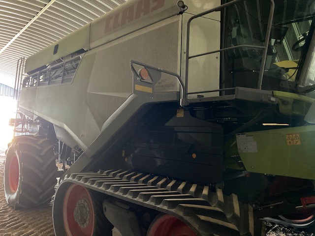 2023 CLAAS 8700TT Combine