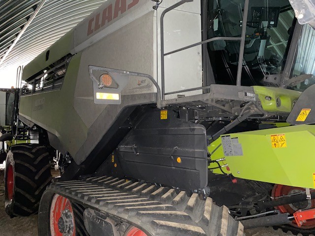 2023 CLAAS 8700TT Combine