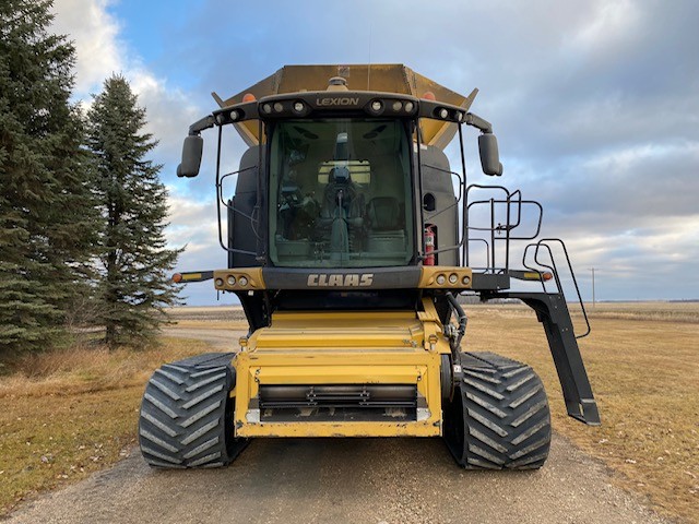 2018 CLAAS 760TT Combine