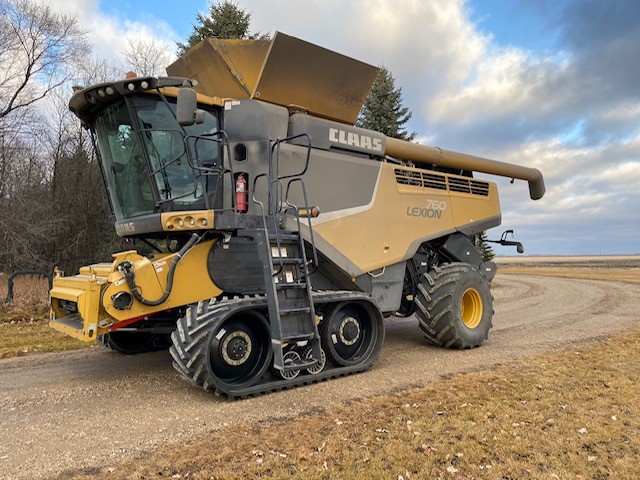 2018 CLAAS 760TT Combine