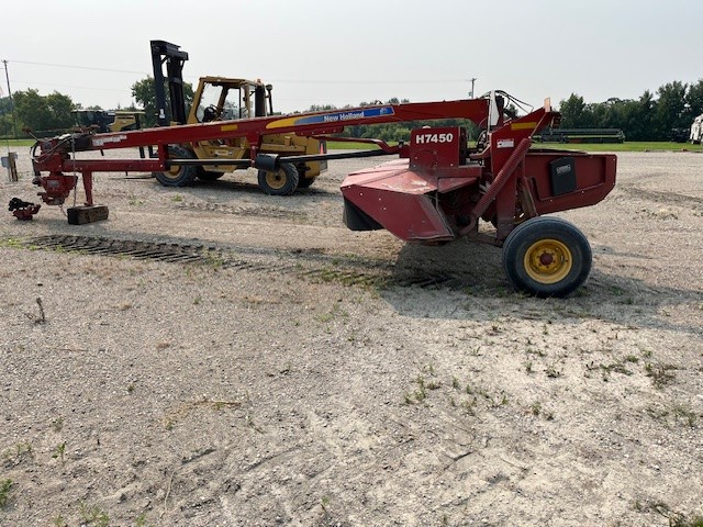2011 New Holland H7450 Mower Conditioner