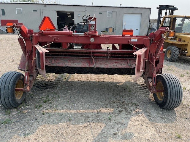 2011 New Holland H7450 Mower Conditioner