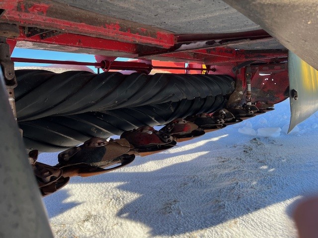 2011 New Holland H7450 Mower Conditioner