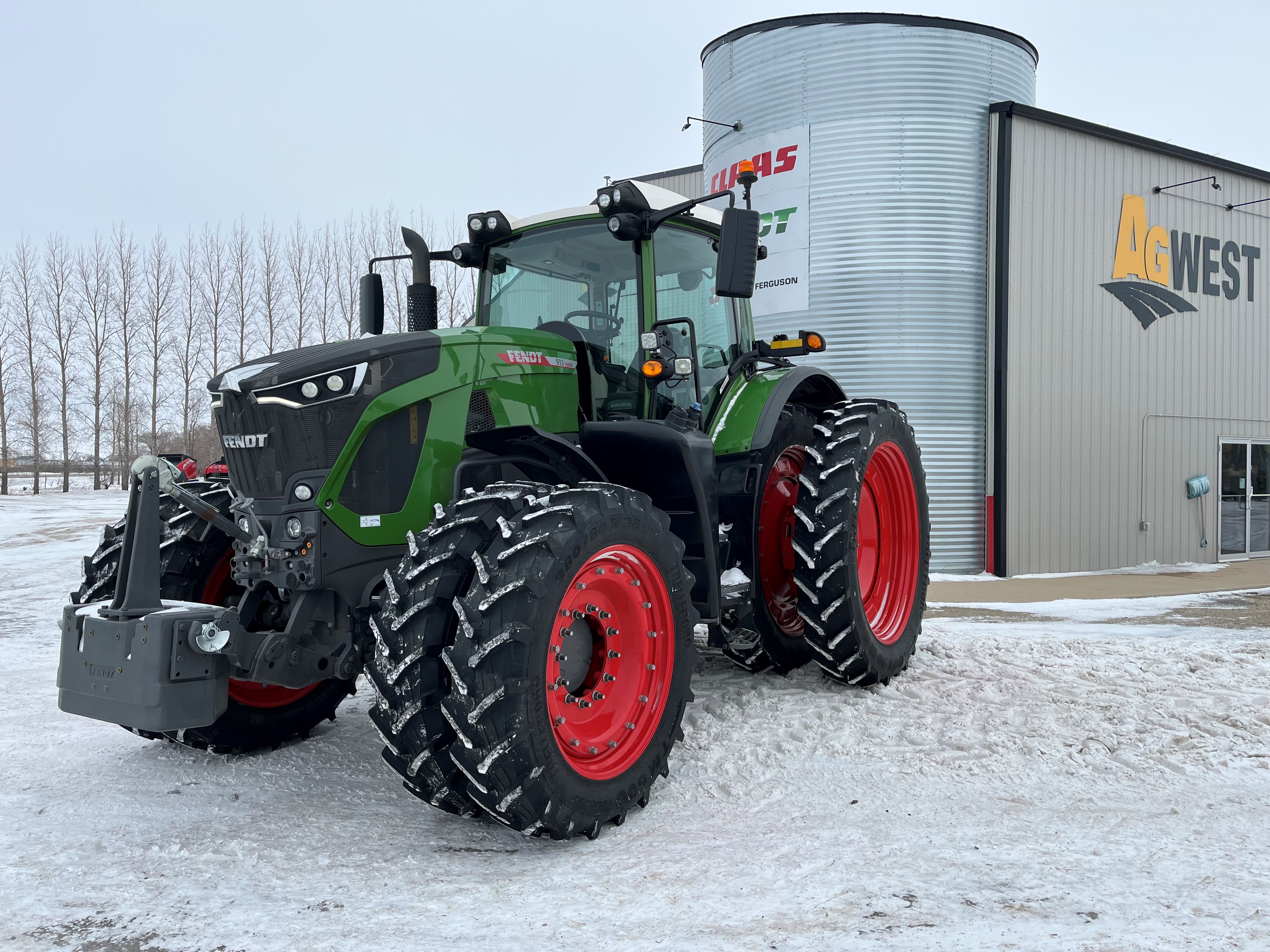 2024 Fendt 933 Gen7 Tractor