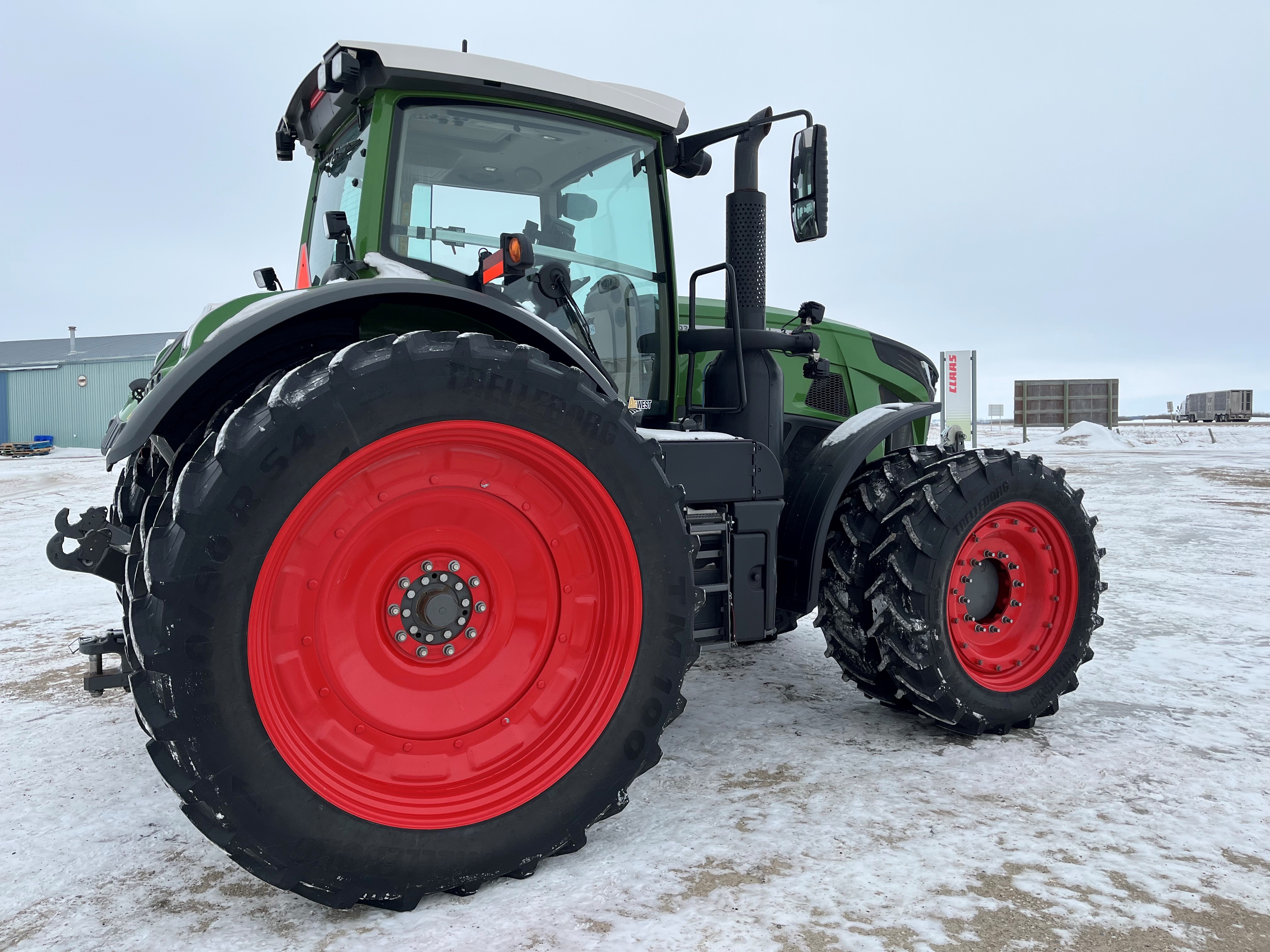 2024 Fendt 933 Gen7 Tractor