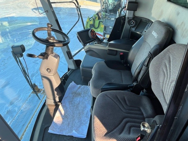 2012 CLAAS 760 Combine