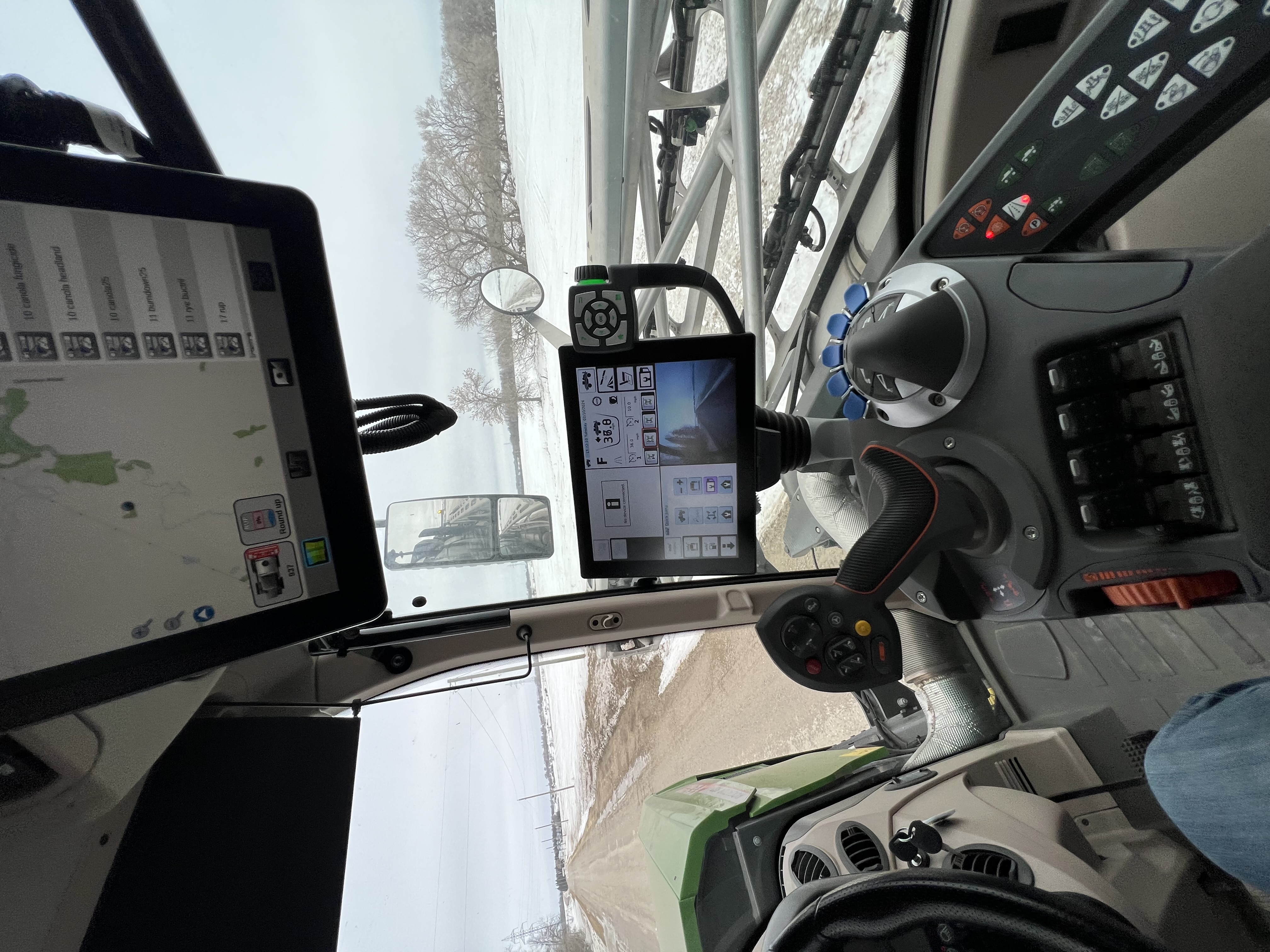 2024 Fendt FTRG937 Sprayer/High Clearance