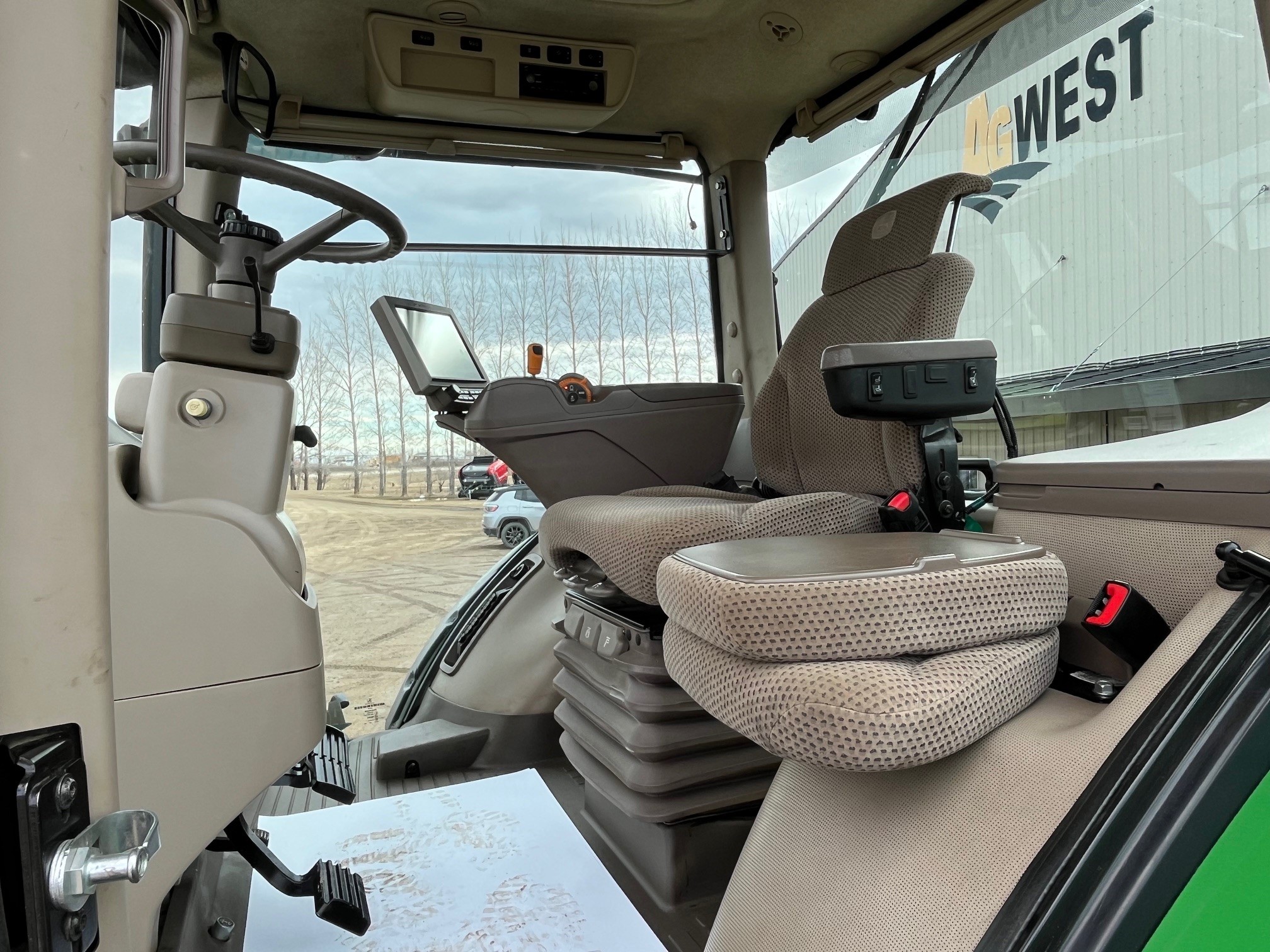 2018 John Deere 8370R Tractor