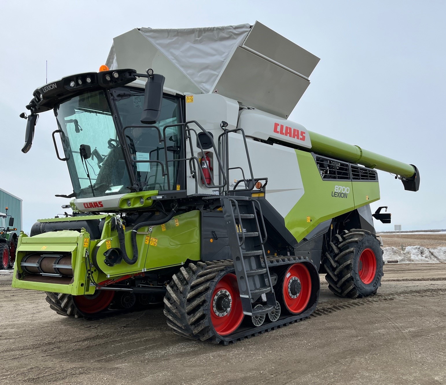 2023 CLAAS 8700TT Combine