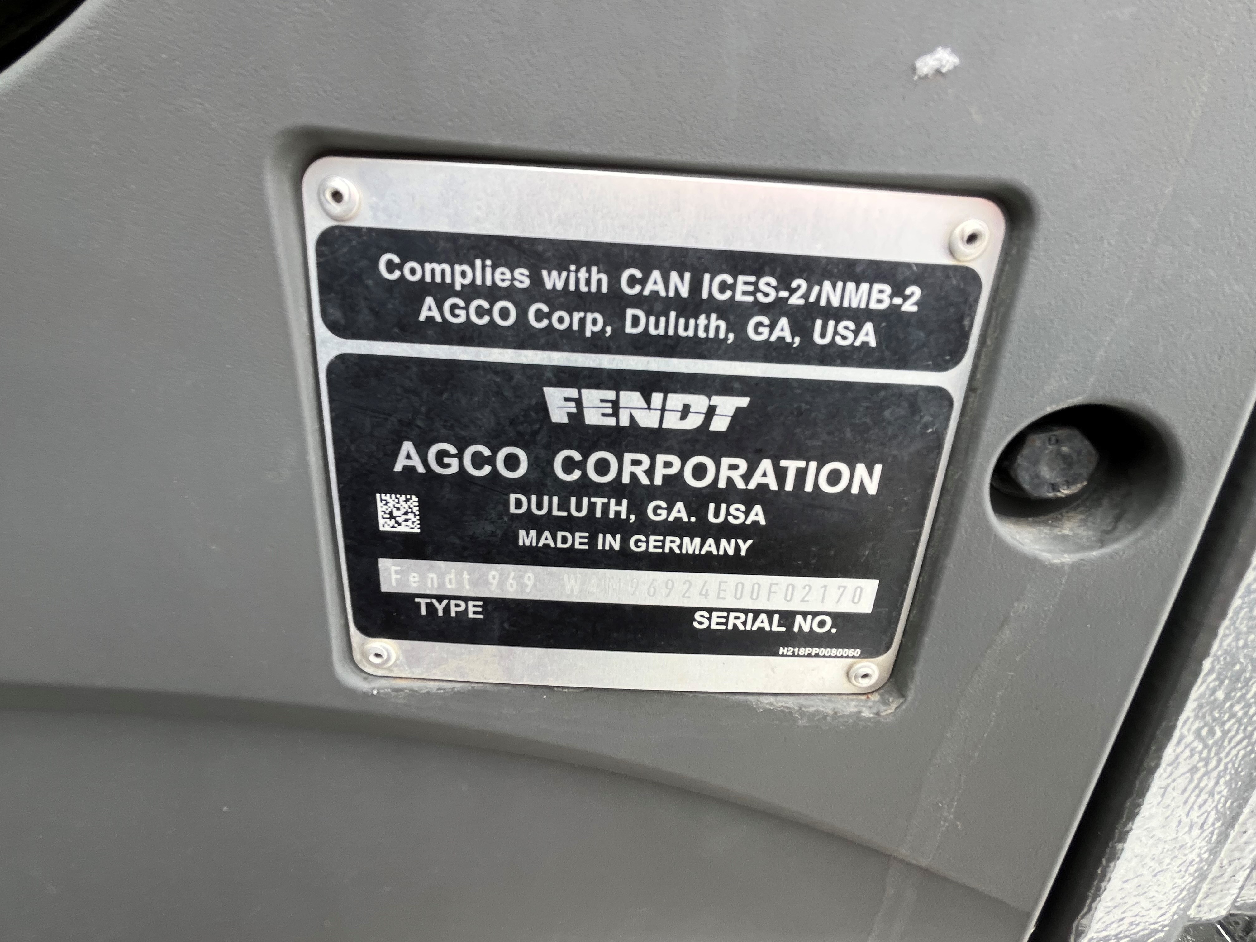 2024 Fendt 933 Gen7 Tractor