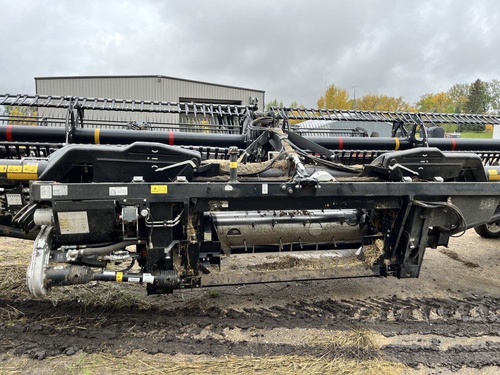 2018 MacDon FD145 Header Draper Flex