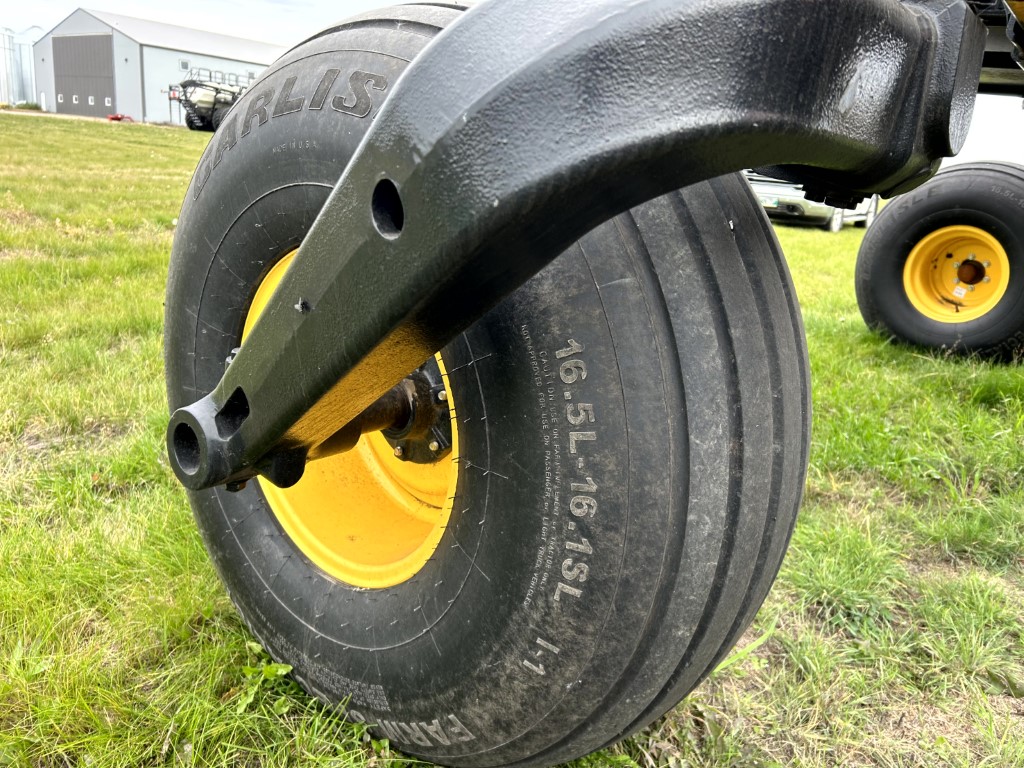 2017 New Holland 160 Windrower