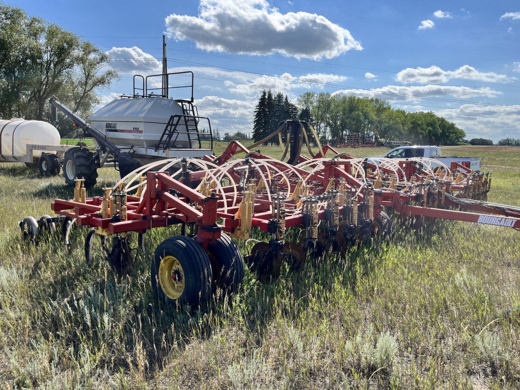 2004 Bourgault 5710 Air Drill