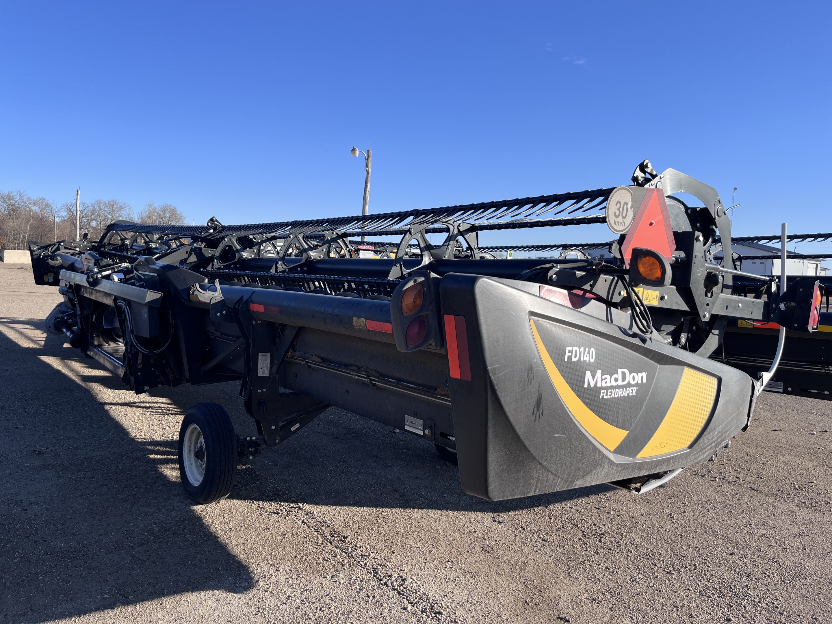 2020 MacDon FD140 Header Draper Flex