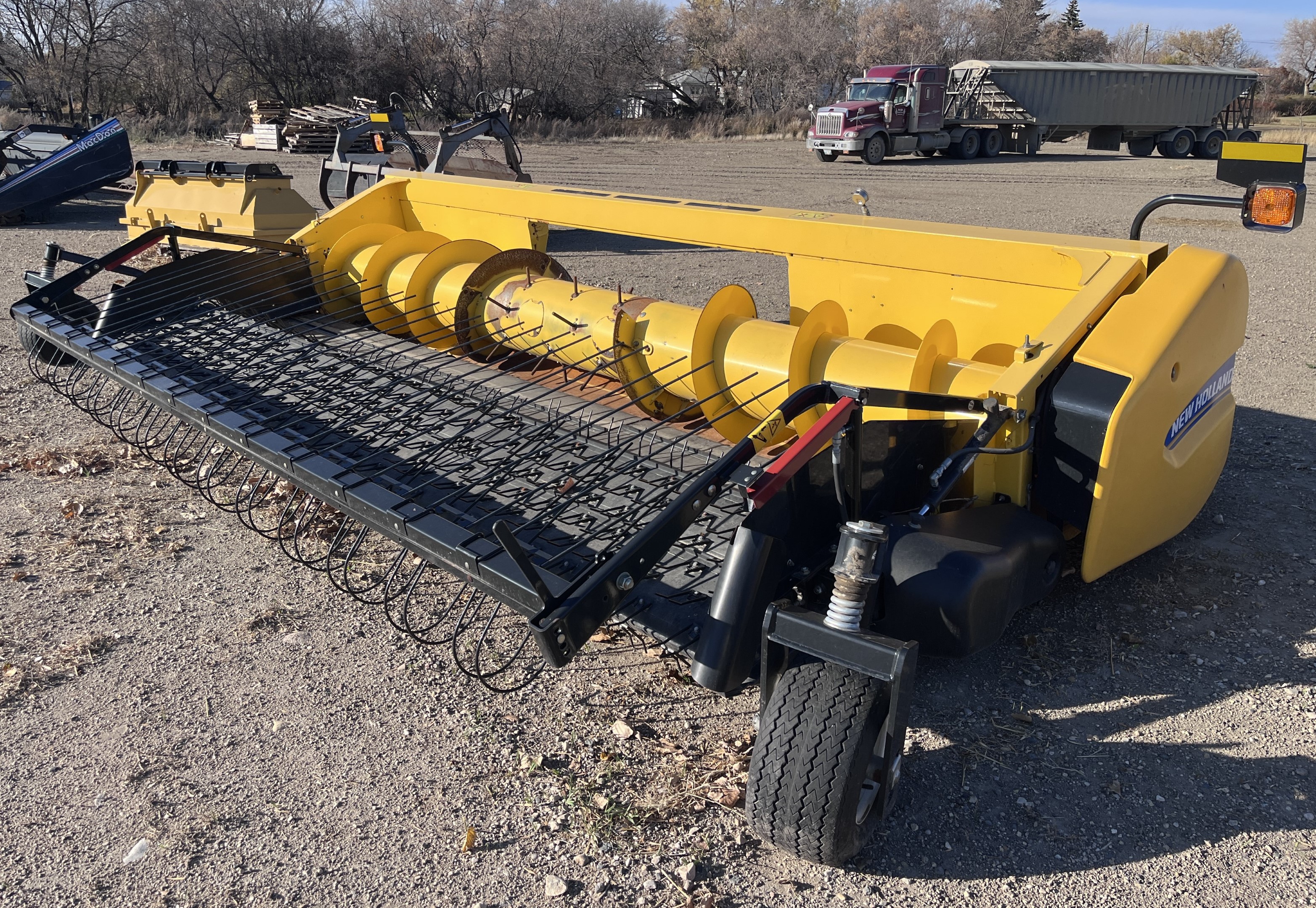 2023 New Holland 790CP Header Pickup