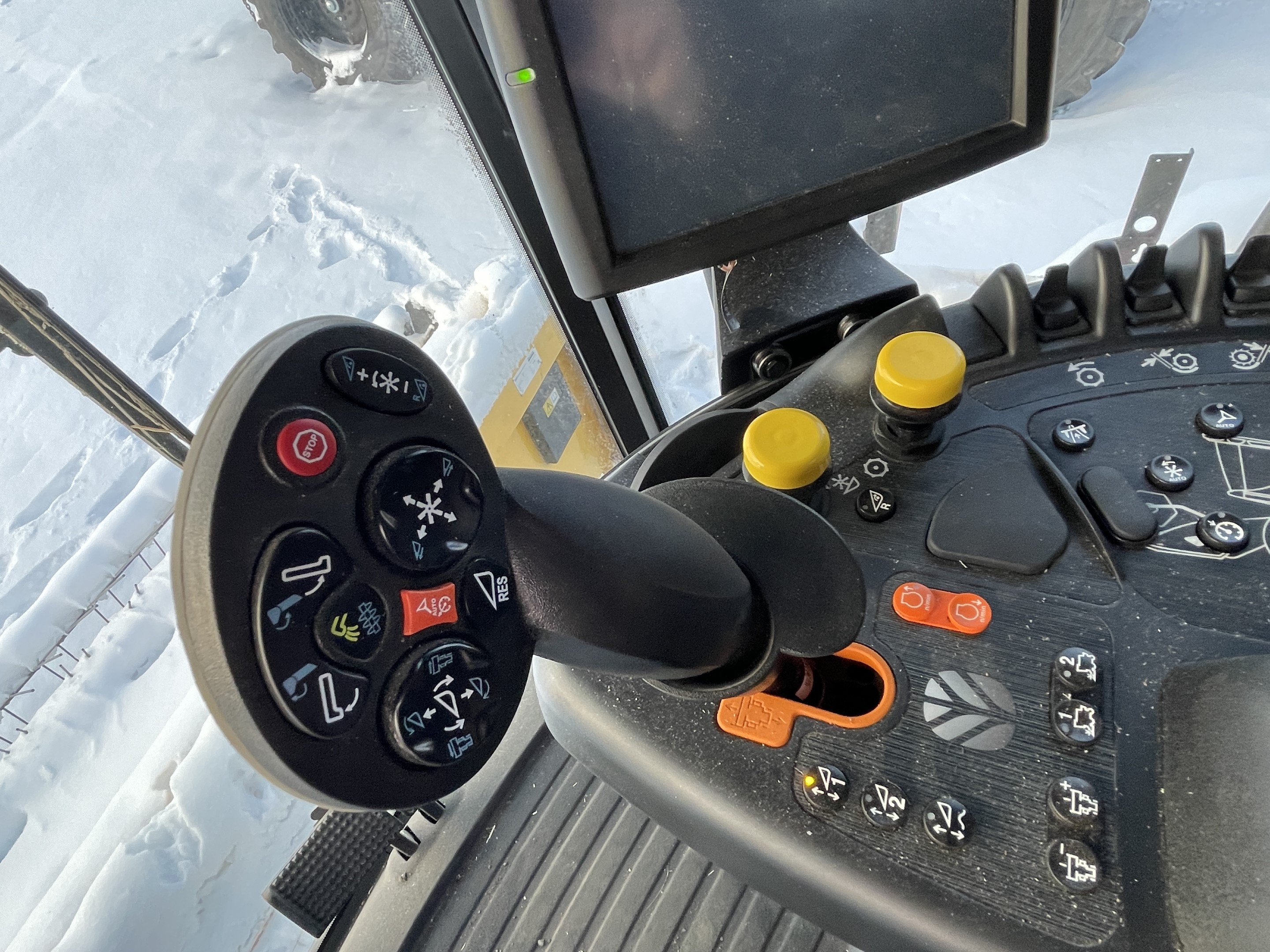 2023 New Holland CX8.80 Combine