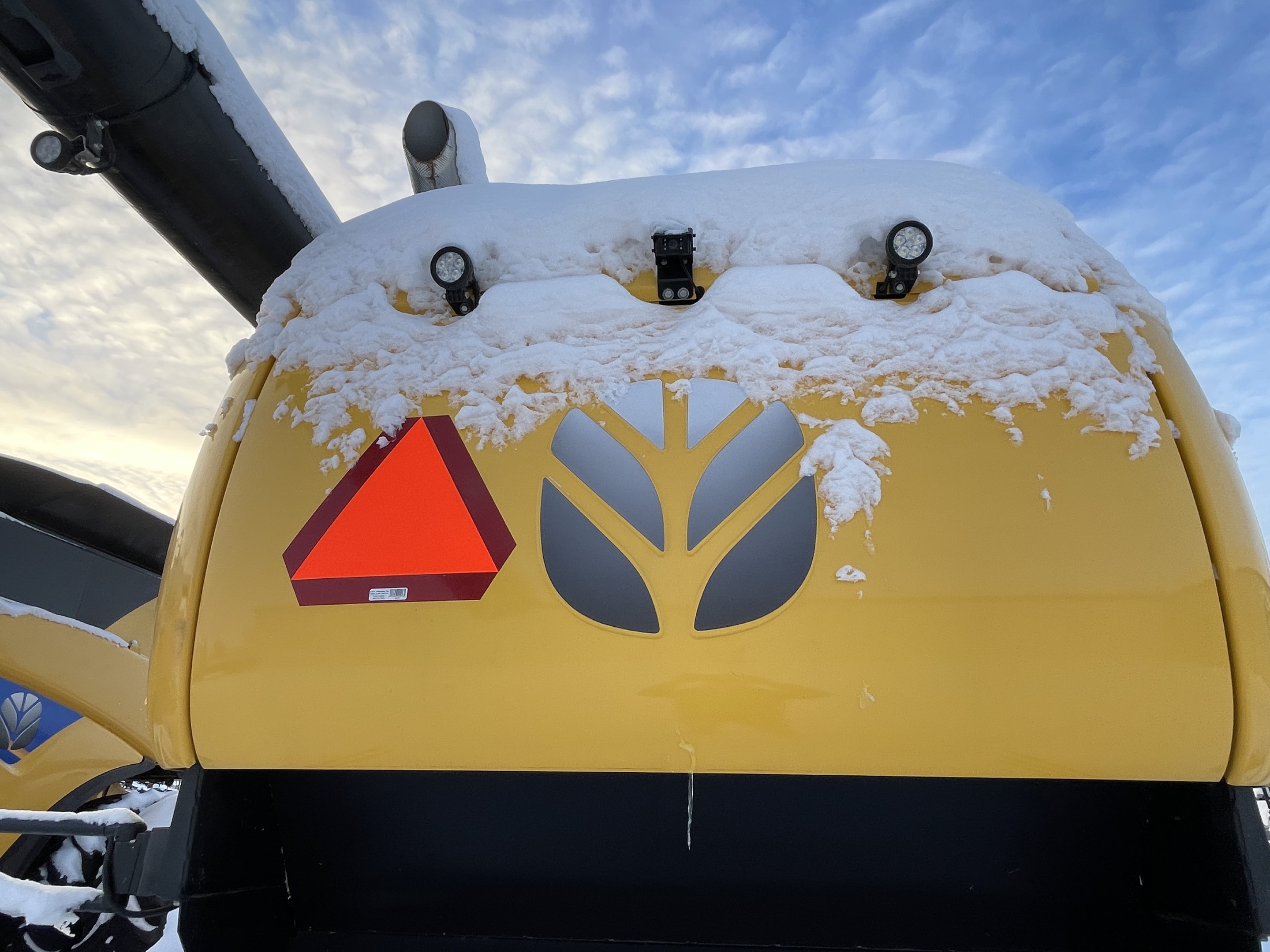 2023 New Holland CX8.80 Combine