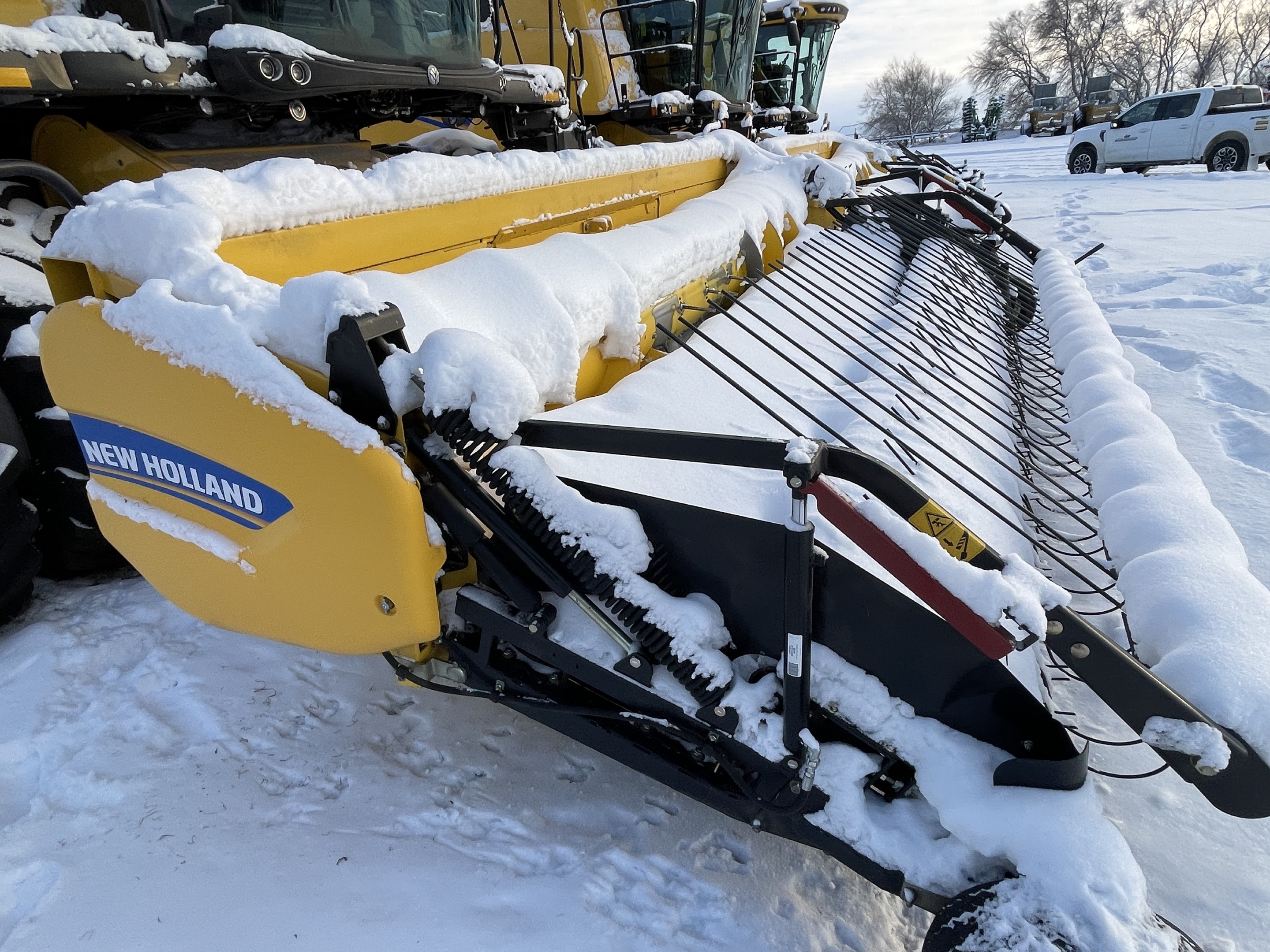 2023 New Holland CX8.80 Combine