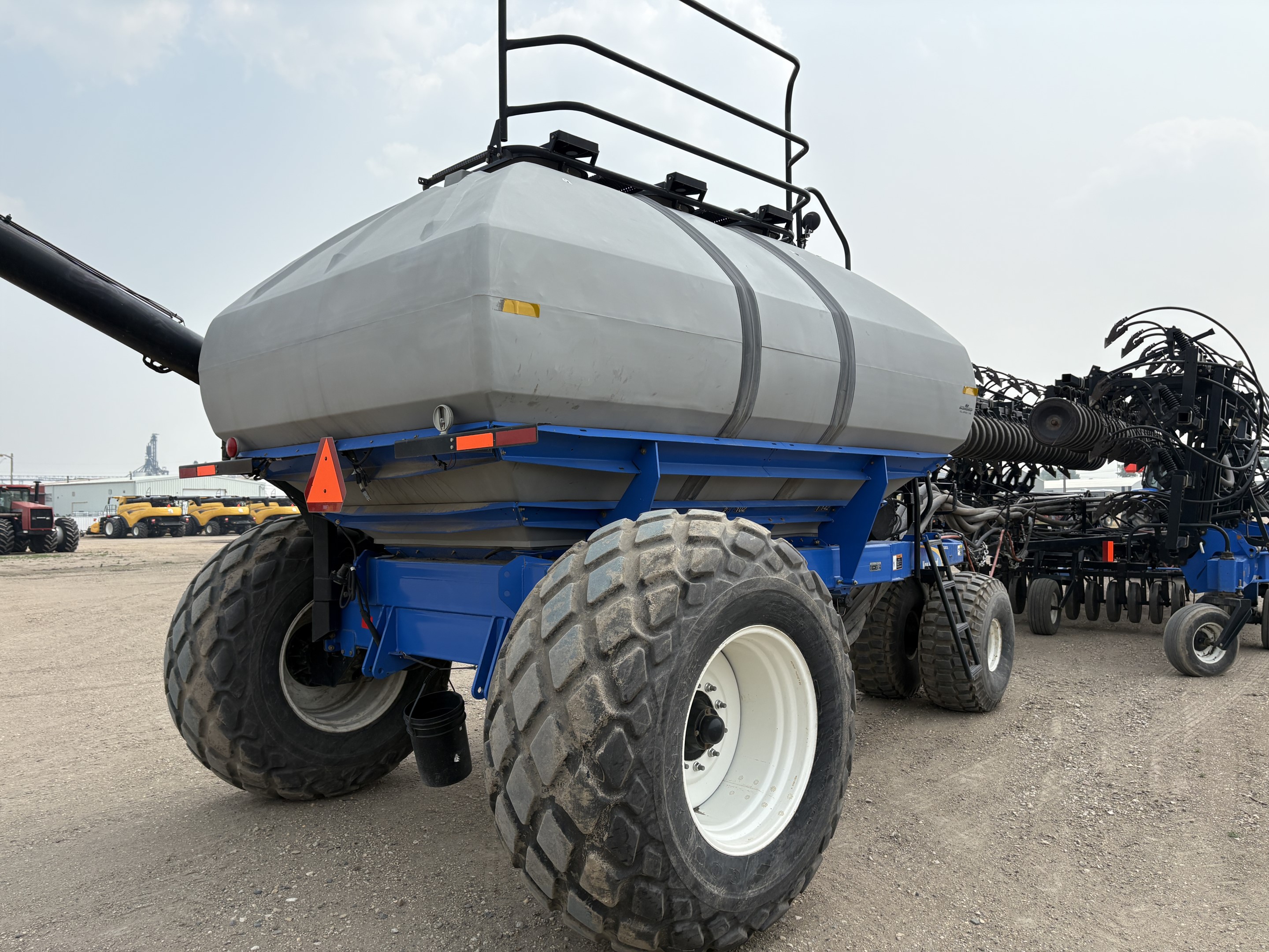 2010 New Holland P2060 Air Drill