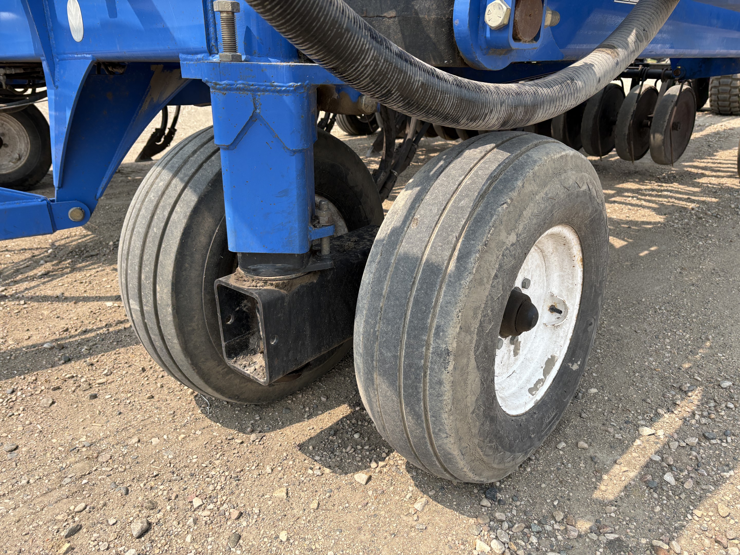 2010 New Holland P2060 Air Drill