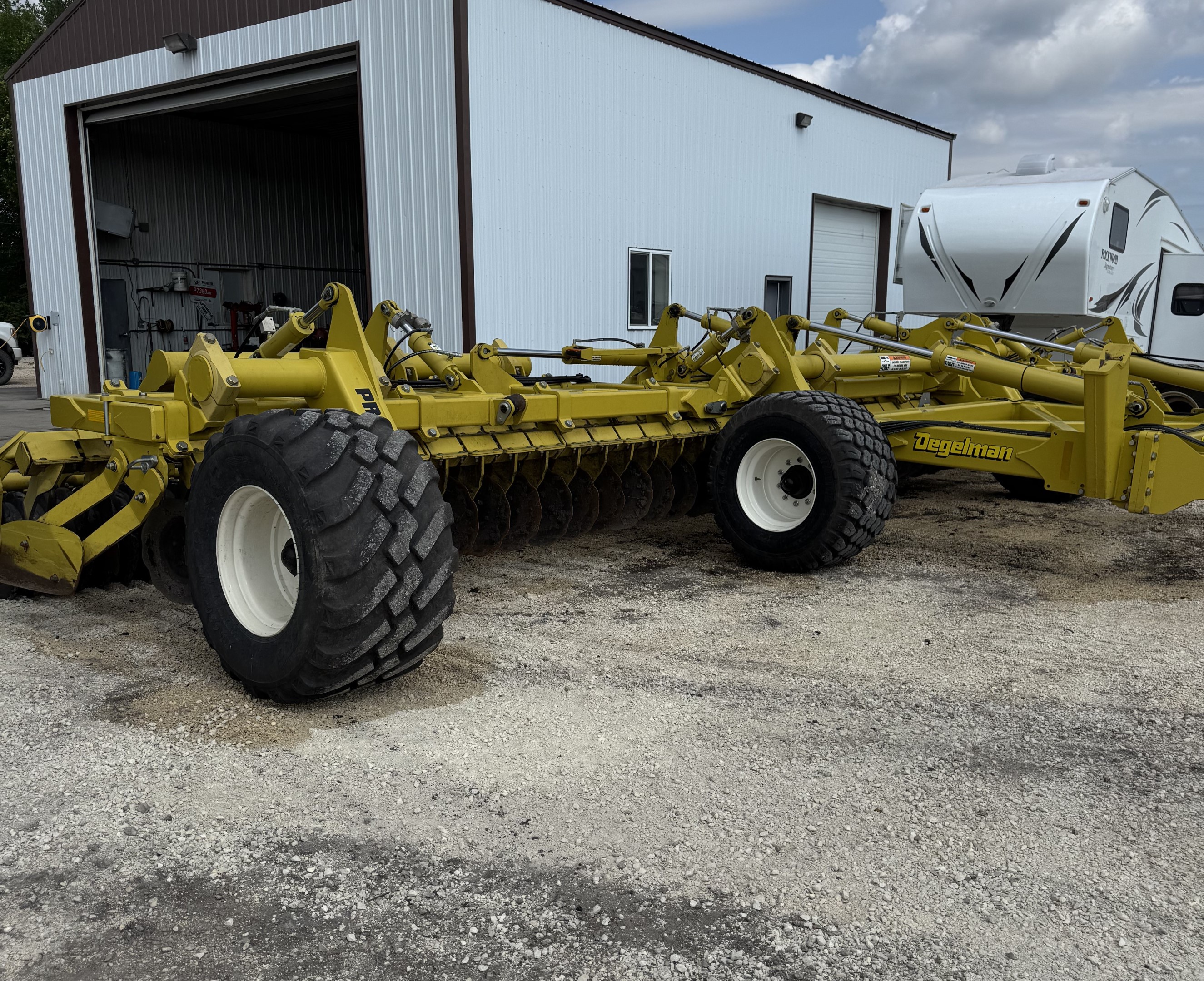 2021 Degelman PROTILL 40 Vertical Tillage